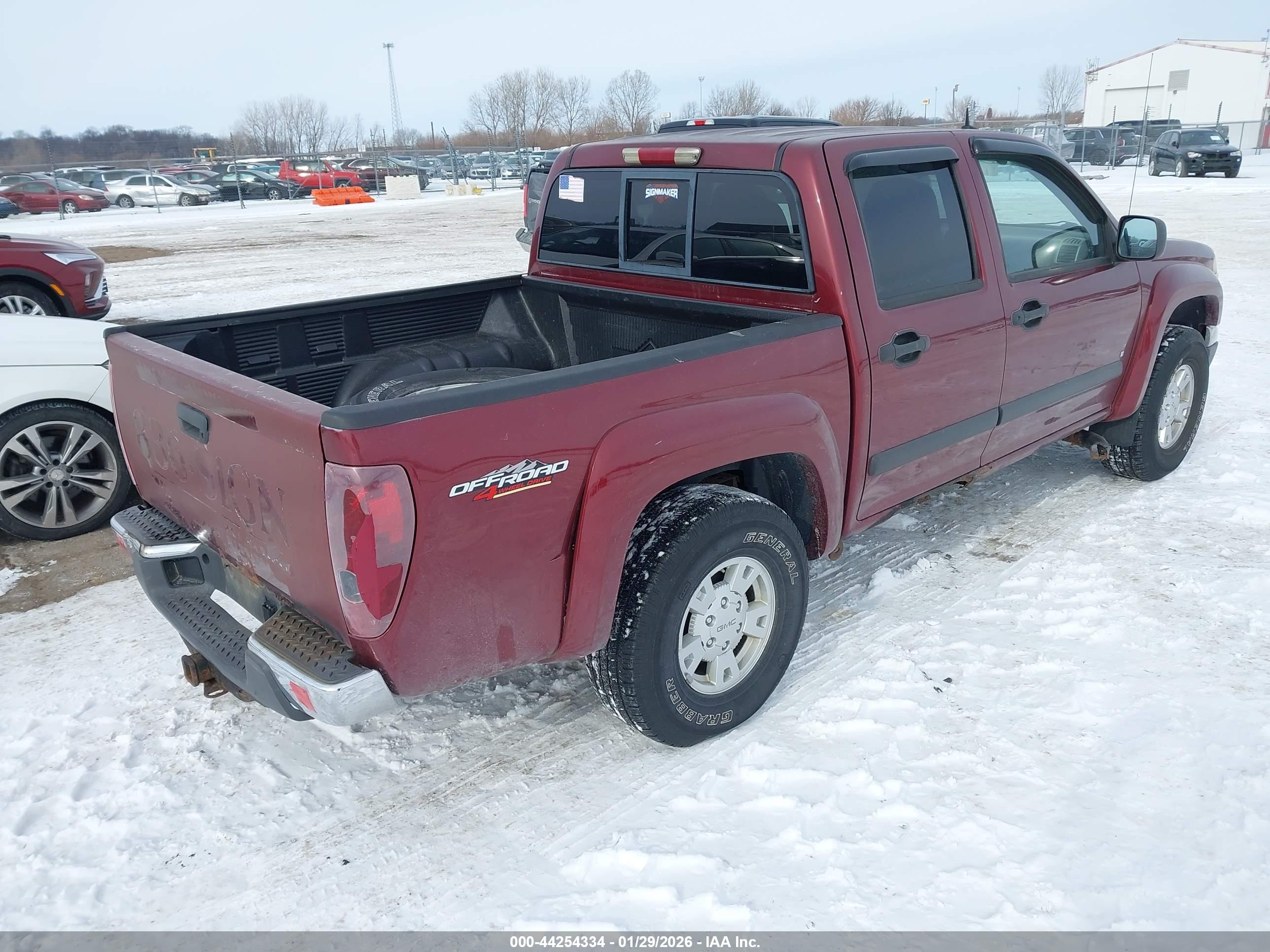 GMC CANYON image 4
