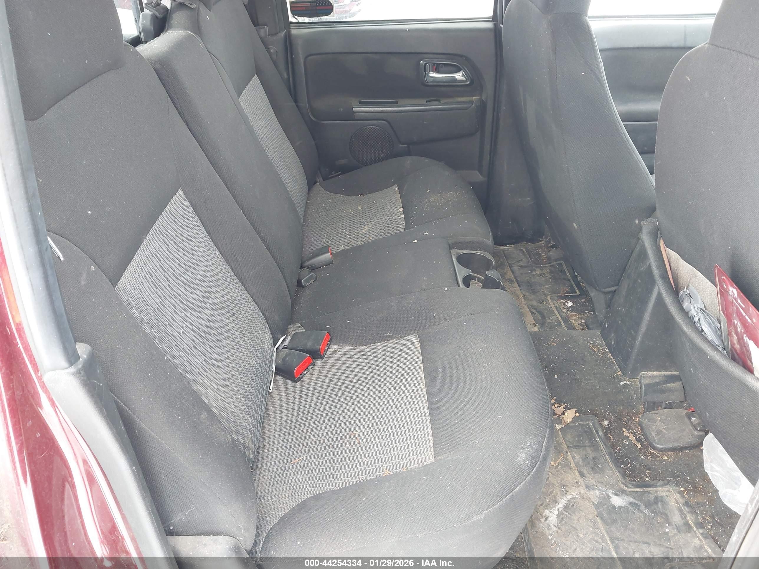 GMC CANYON image 8