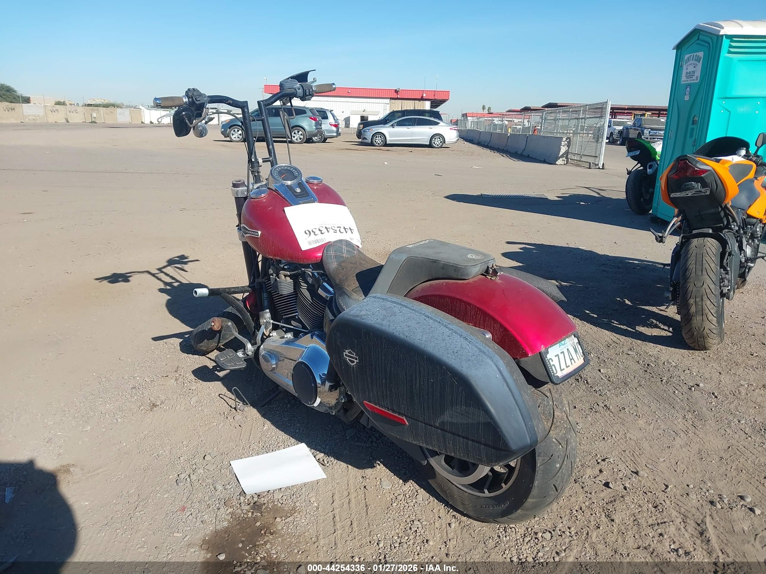 HARLEY-DAVIDSON FLSB image 3