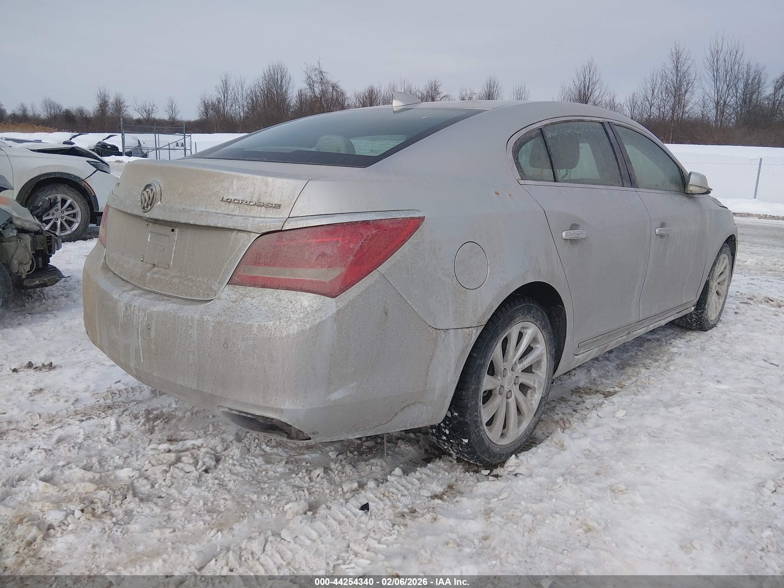 BUICK LACROSSE image 4