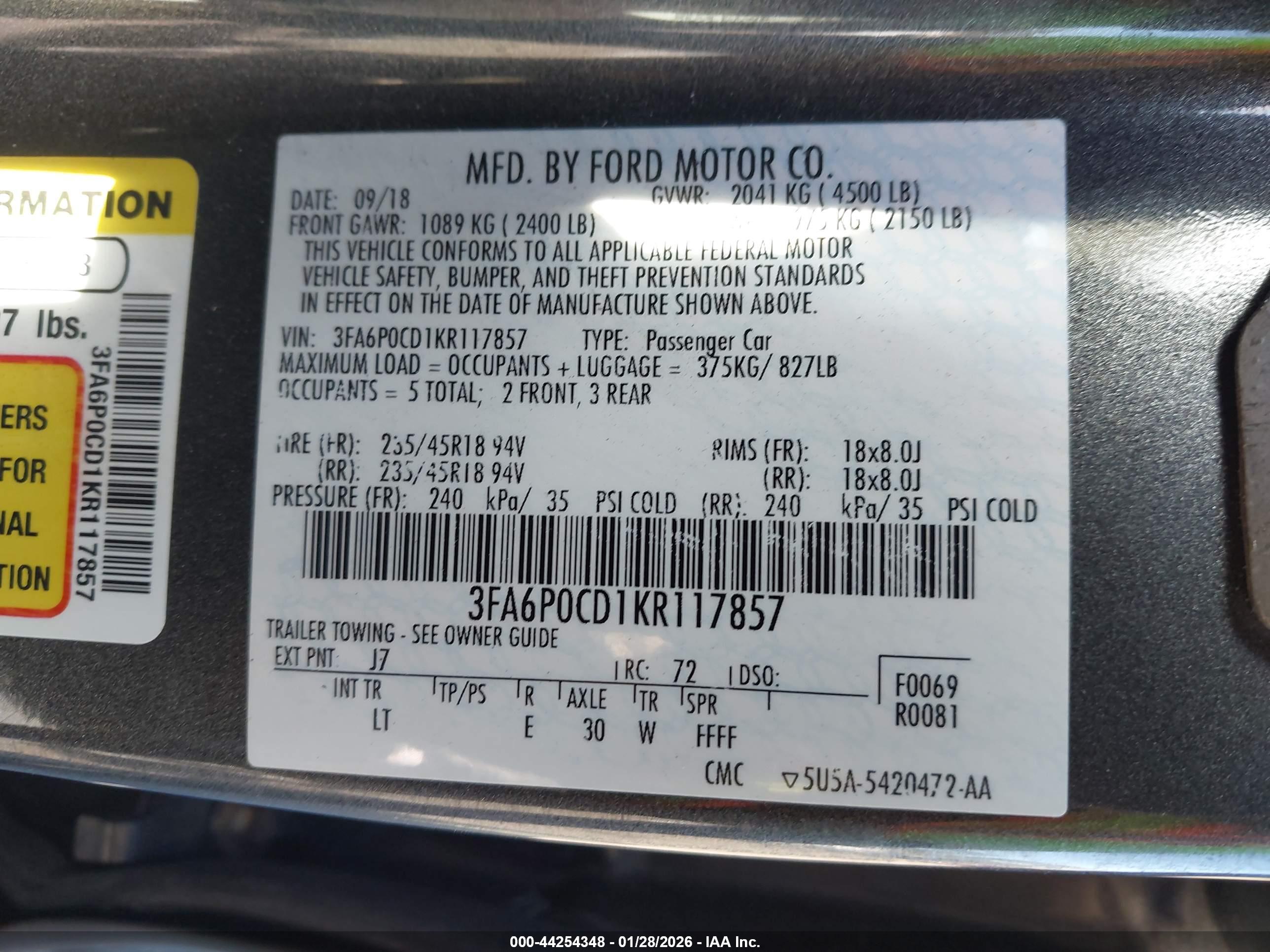 FORD FUSION image 9
