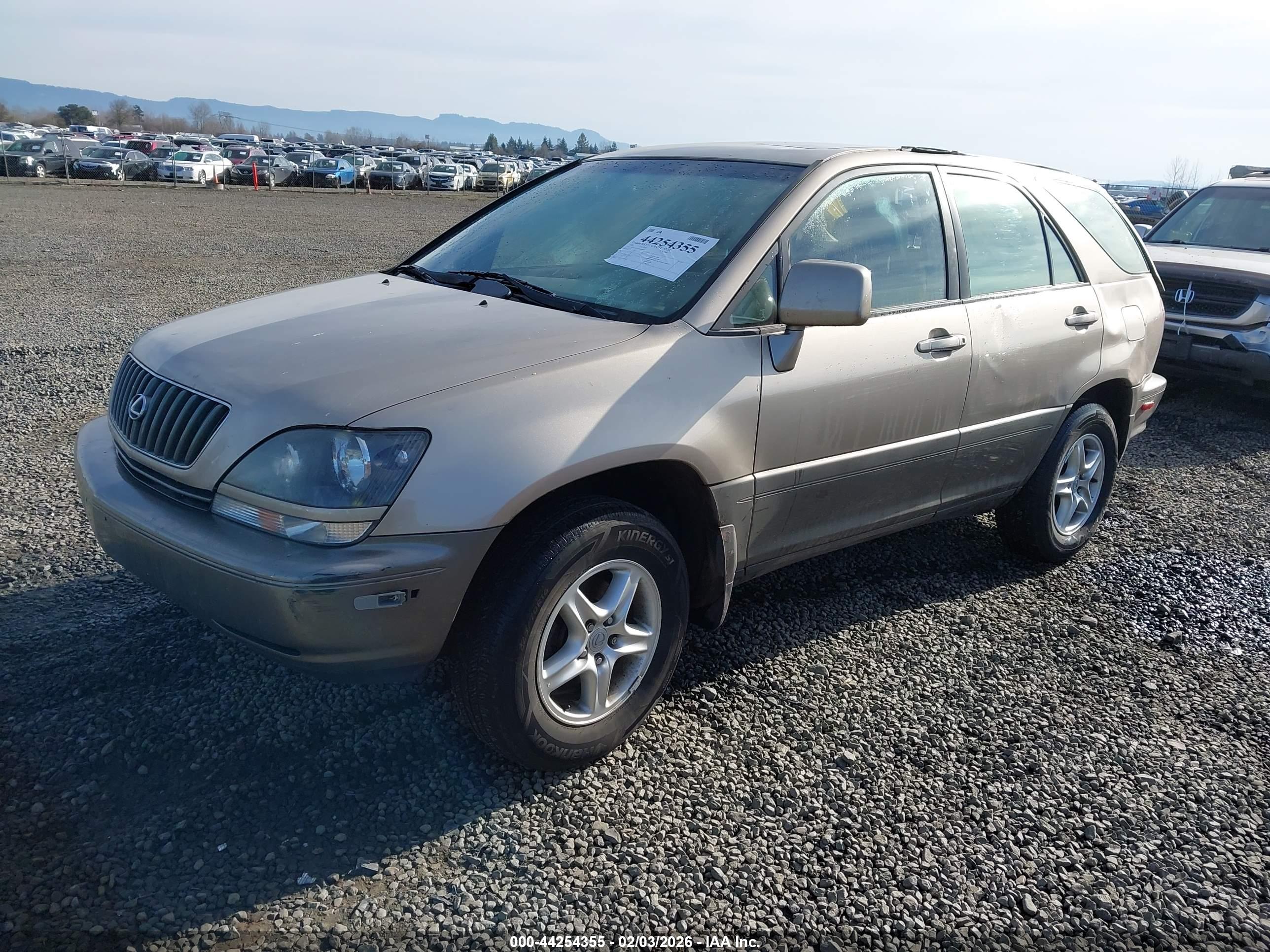 LEXUS RX image 2