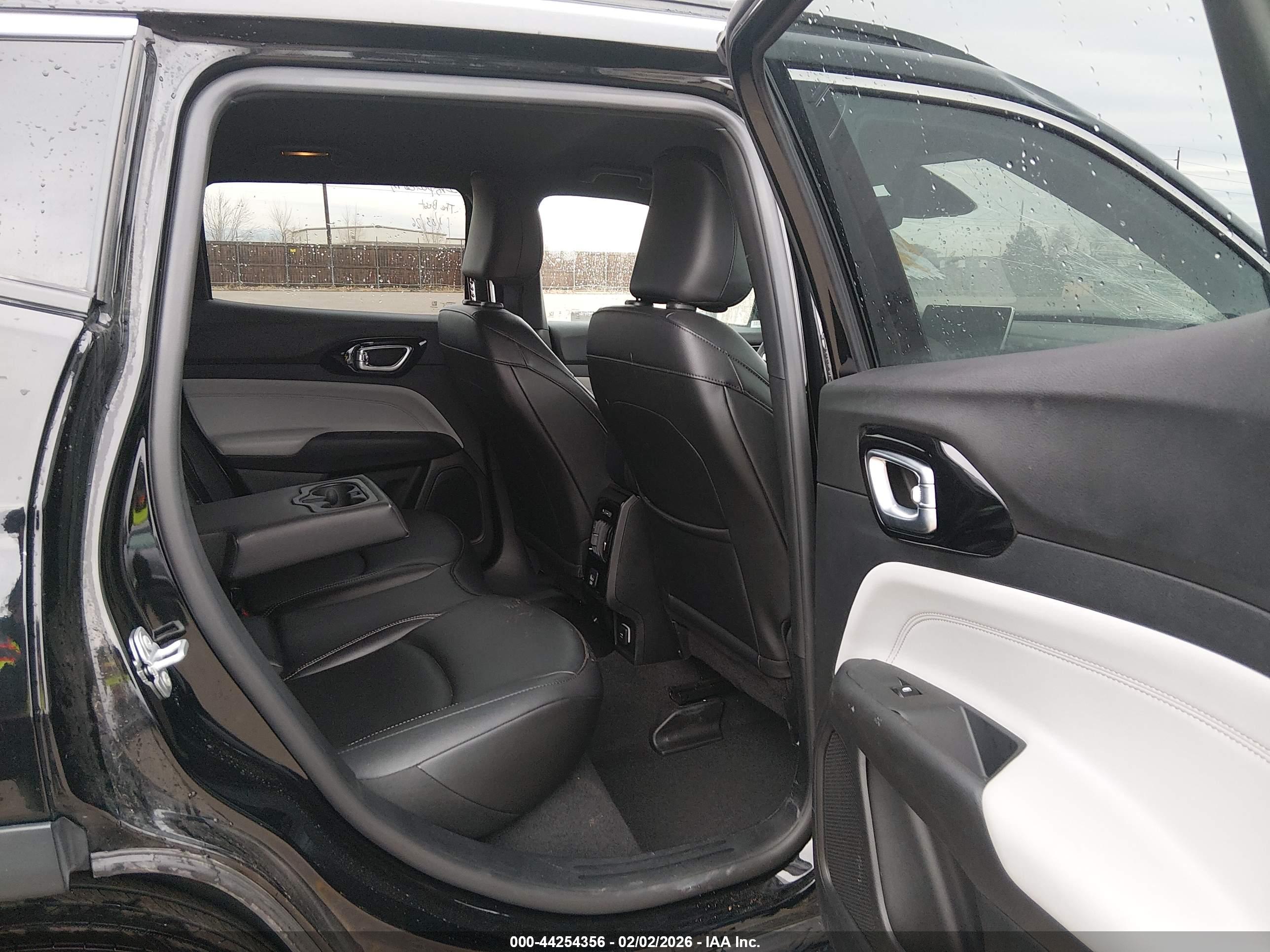 JEEP COMPASS image 8