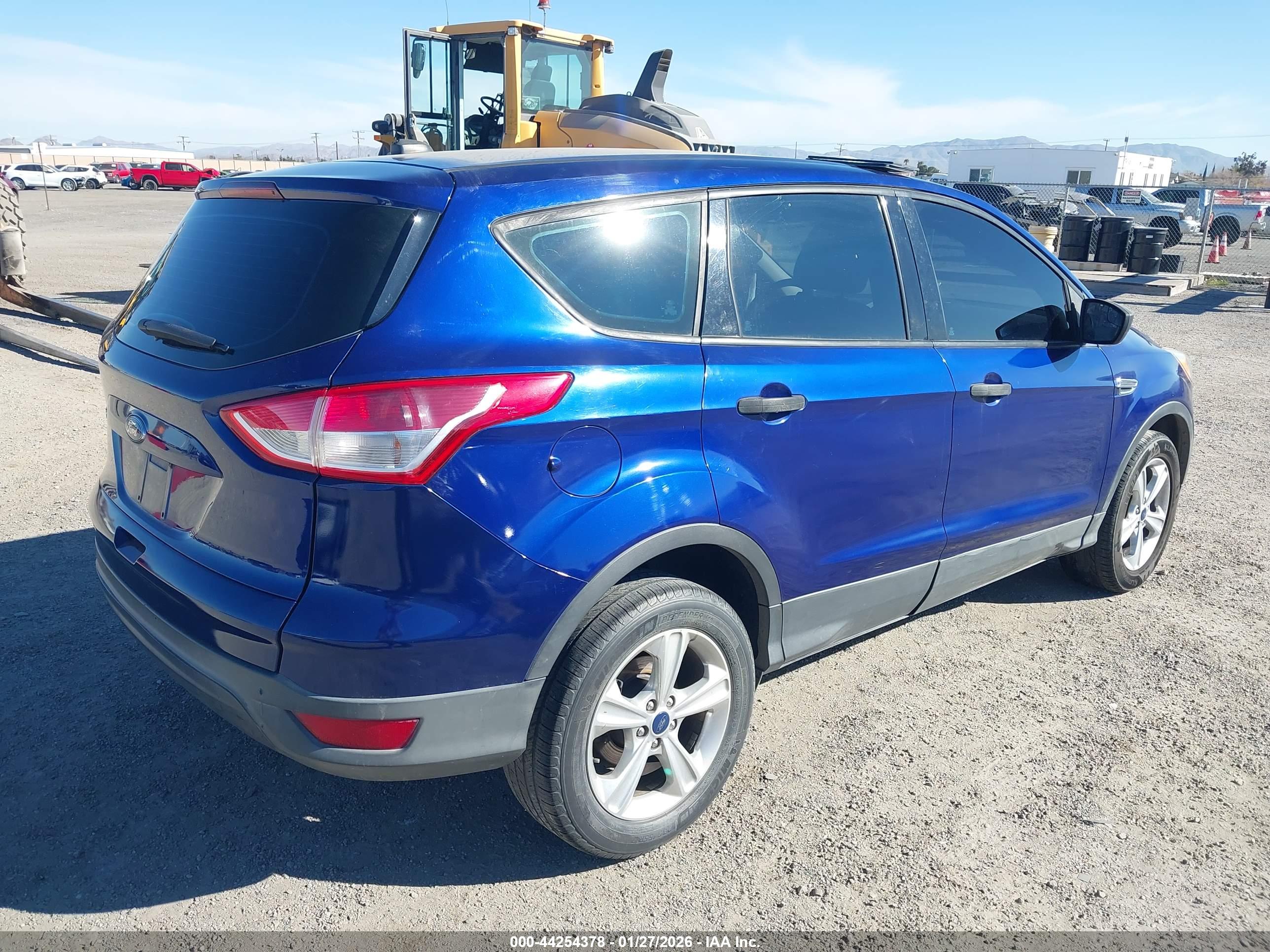 FORD ESCAPE image 4