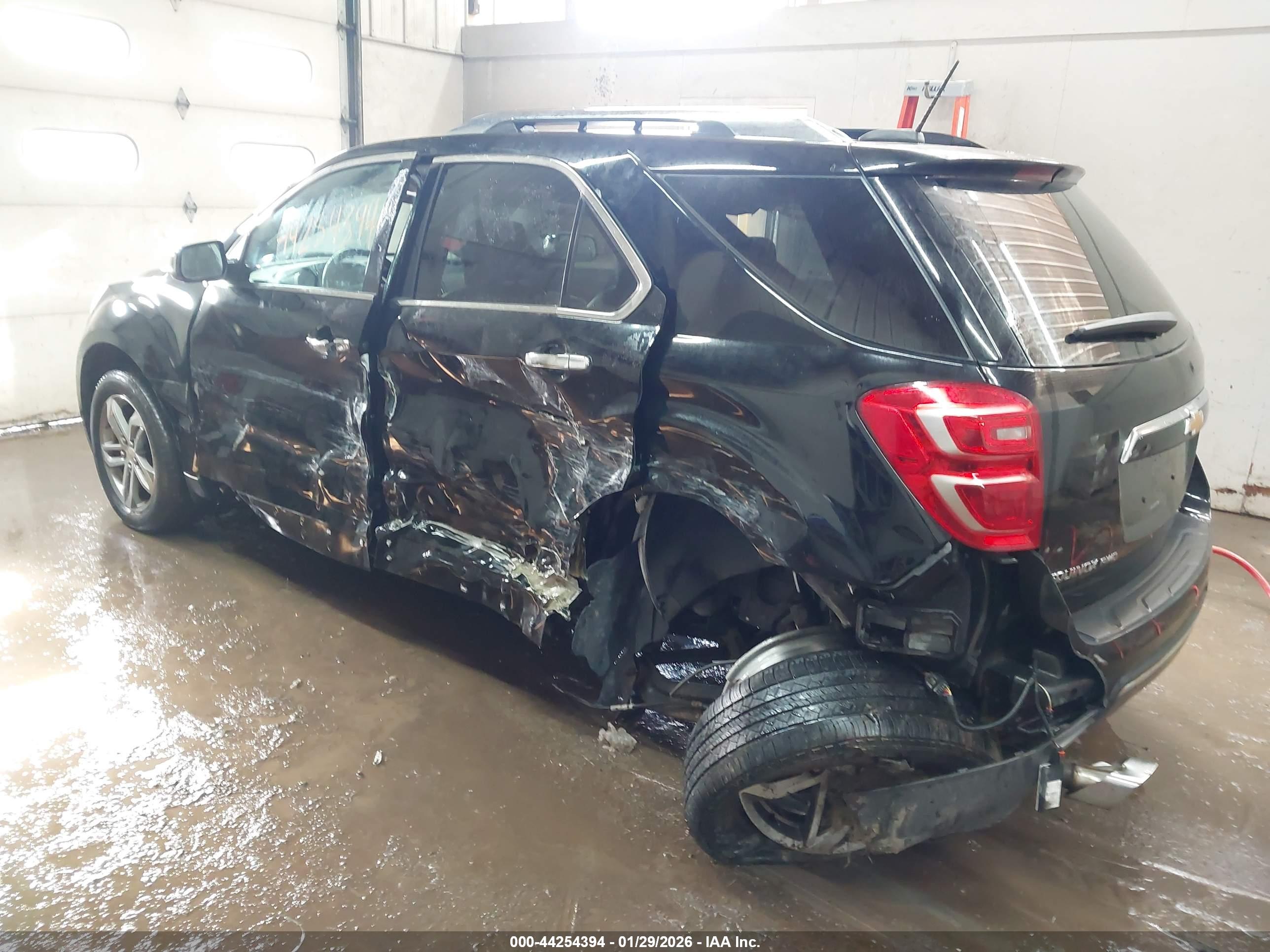 CHEVROLET EQUINOX image 3
