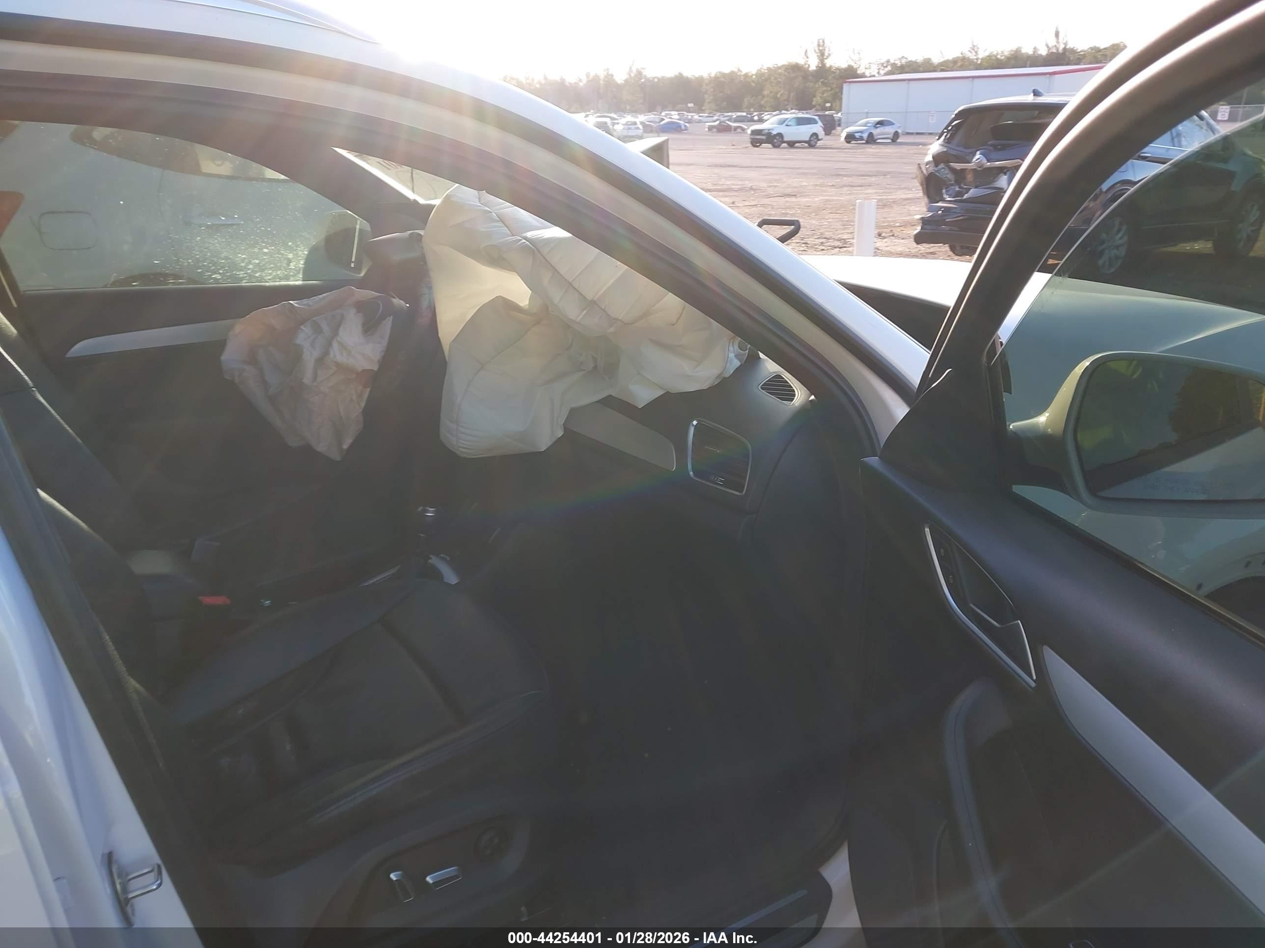 AUDI Q3 image 5