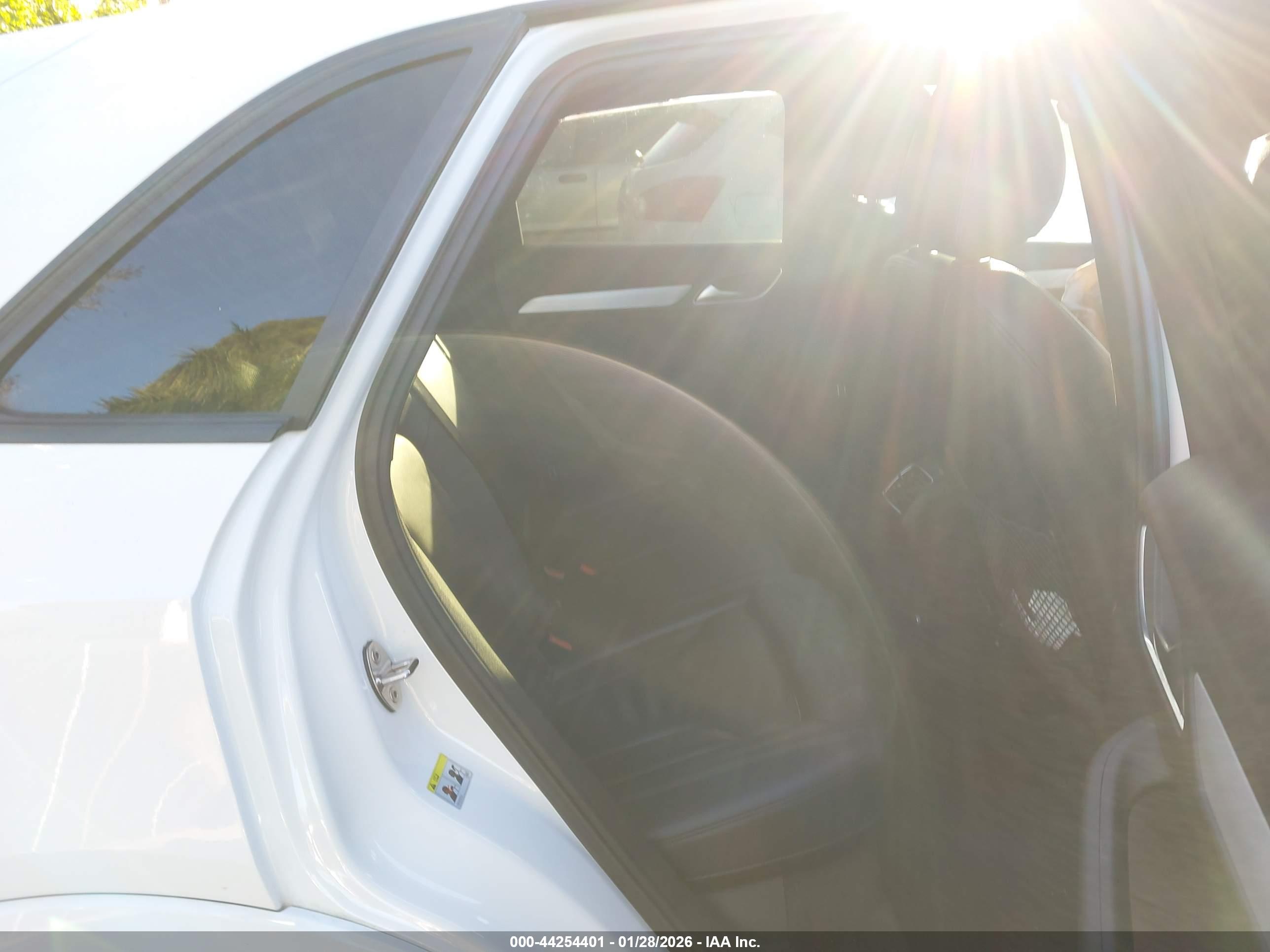 AUDI Q3 image 8