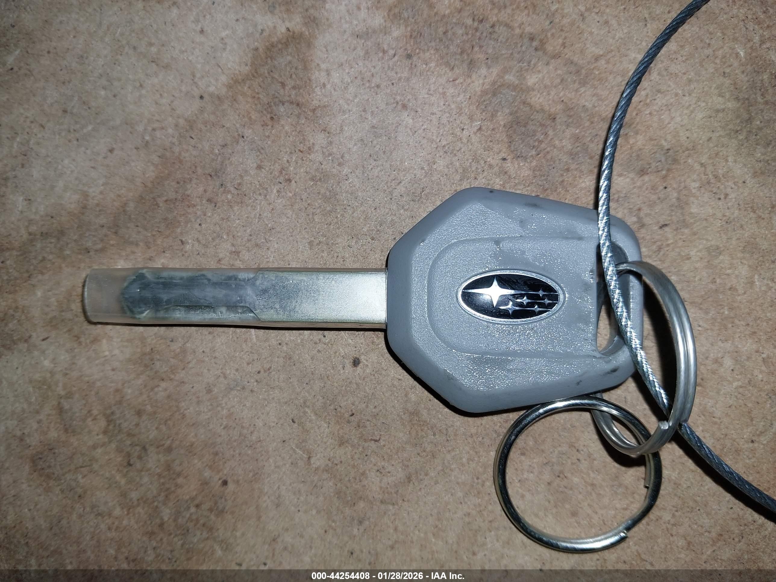 SUBARU OUTBACK image 11