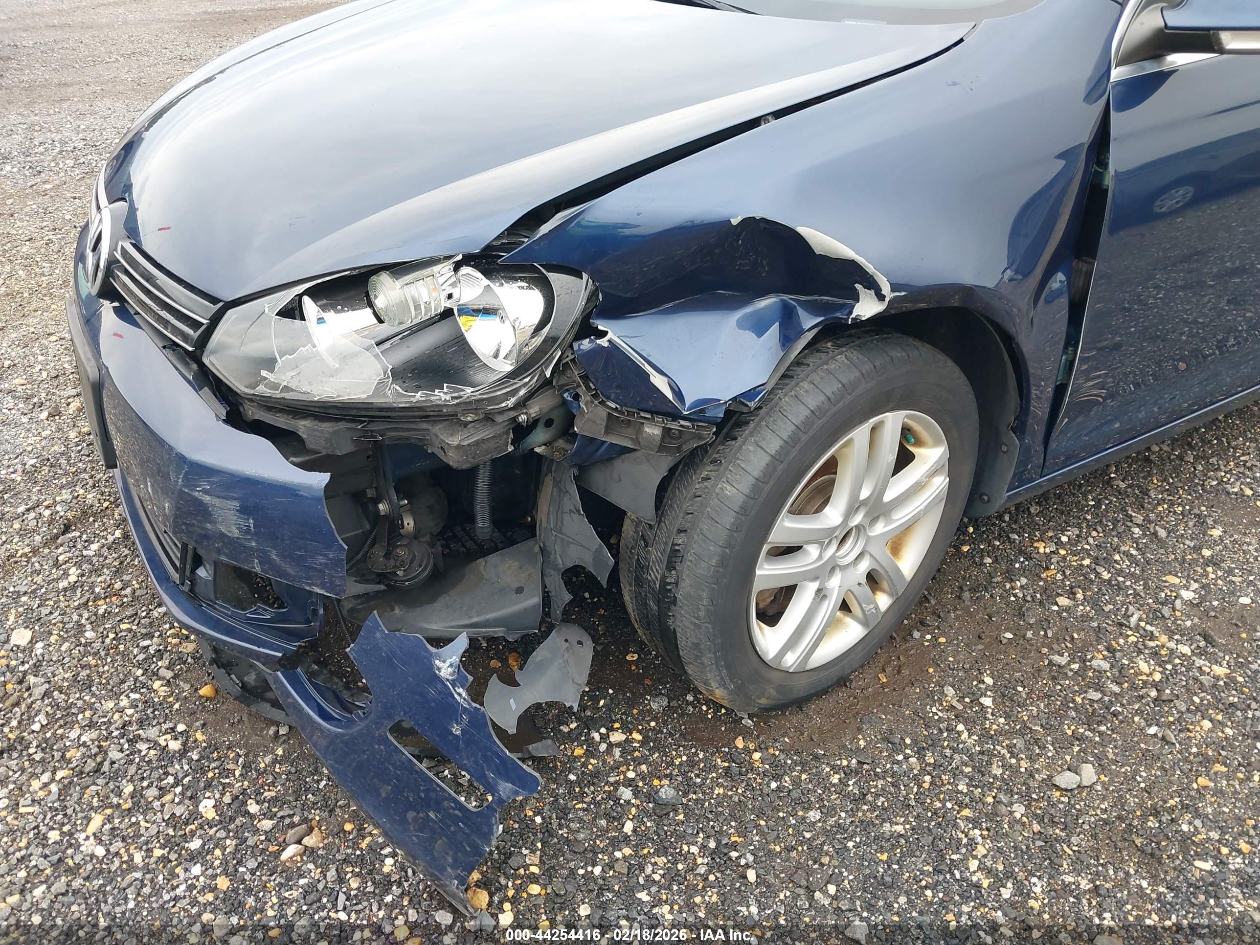 VOLKSWAGEN JETTA image 6