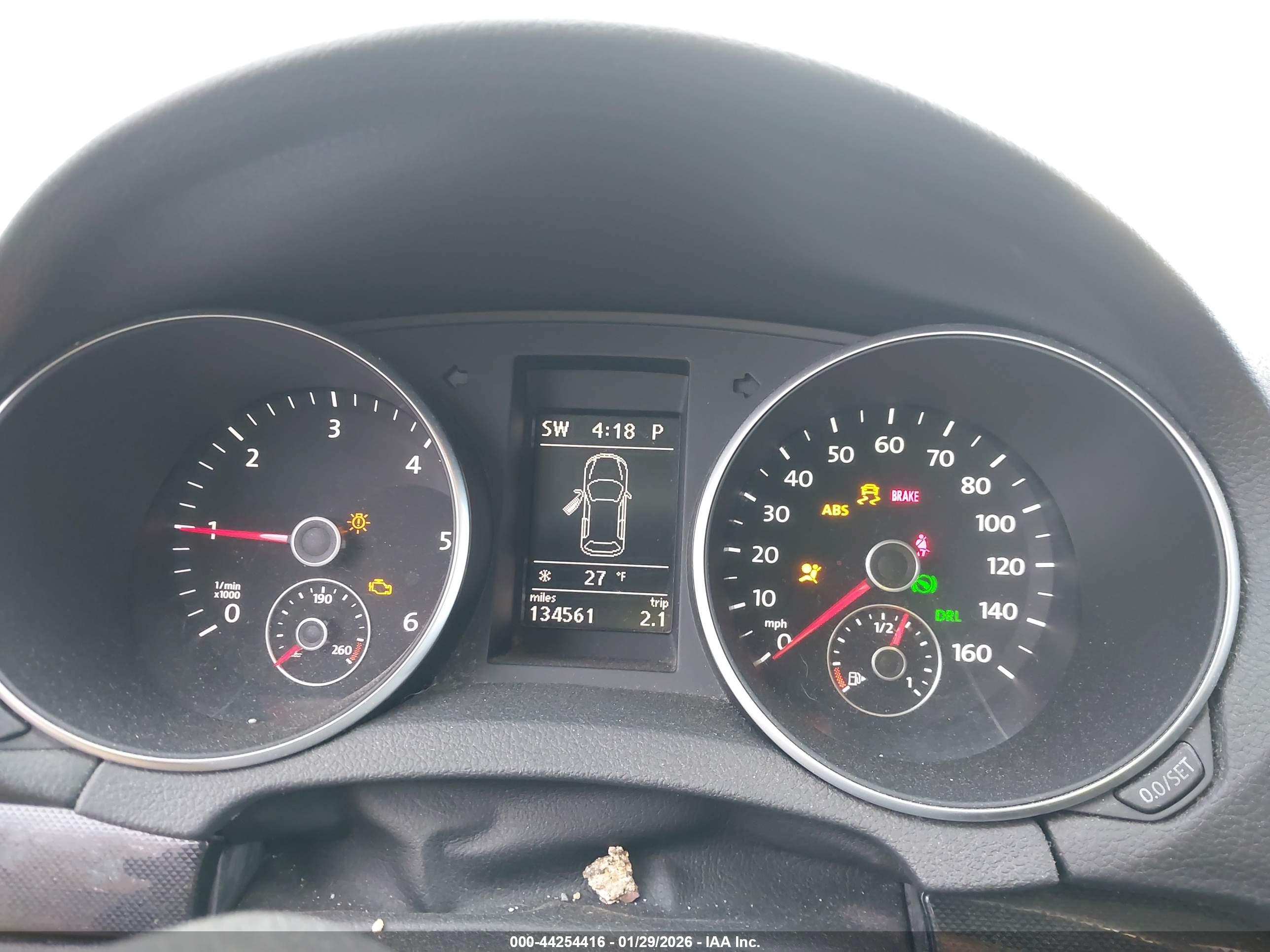 VOLKSWAGEN JETTA image 7
