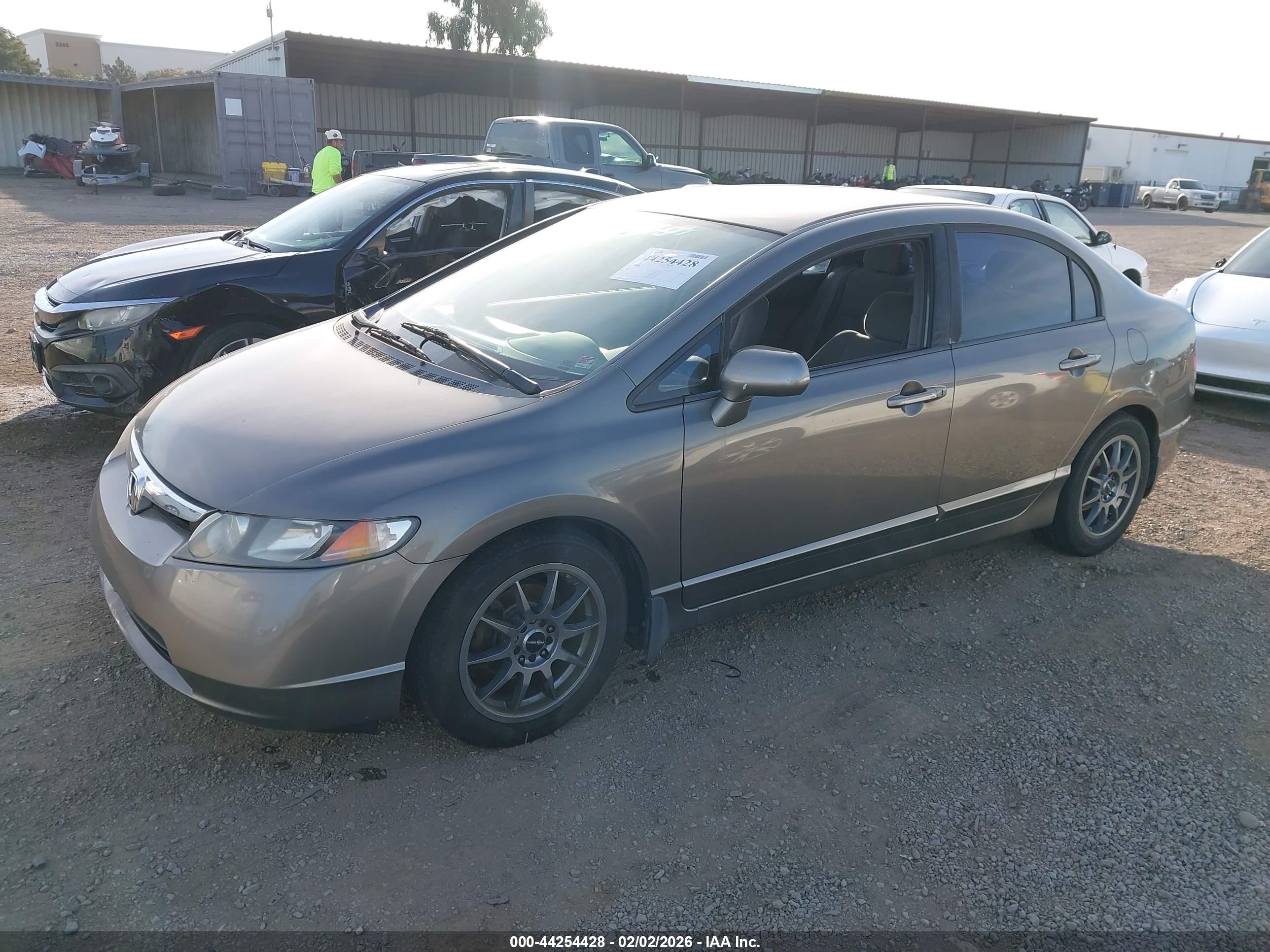 HONDA CIVIC image 2