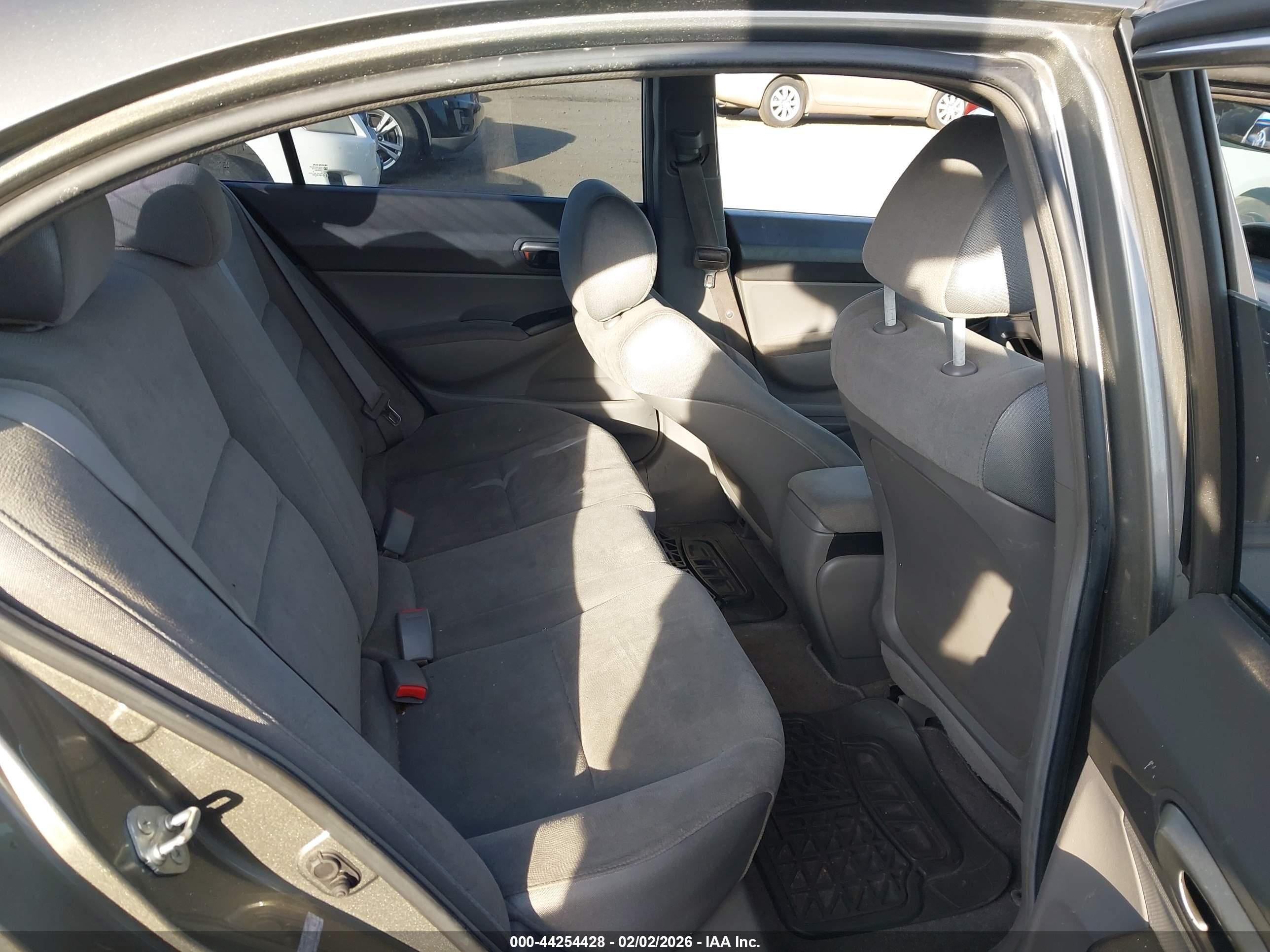 HONDA CIVIC image 8