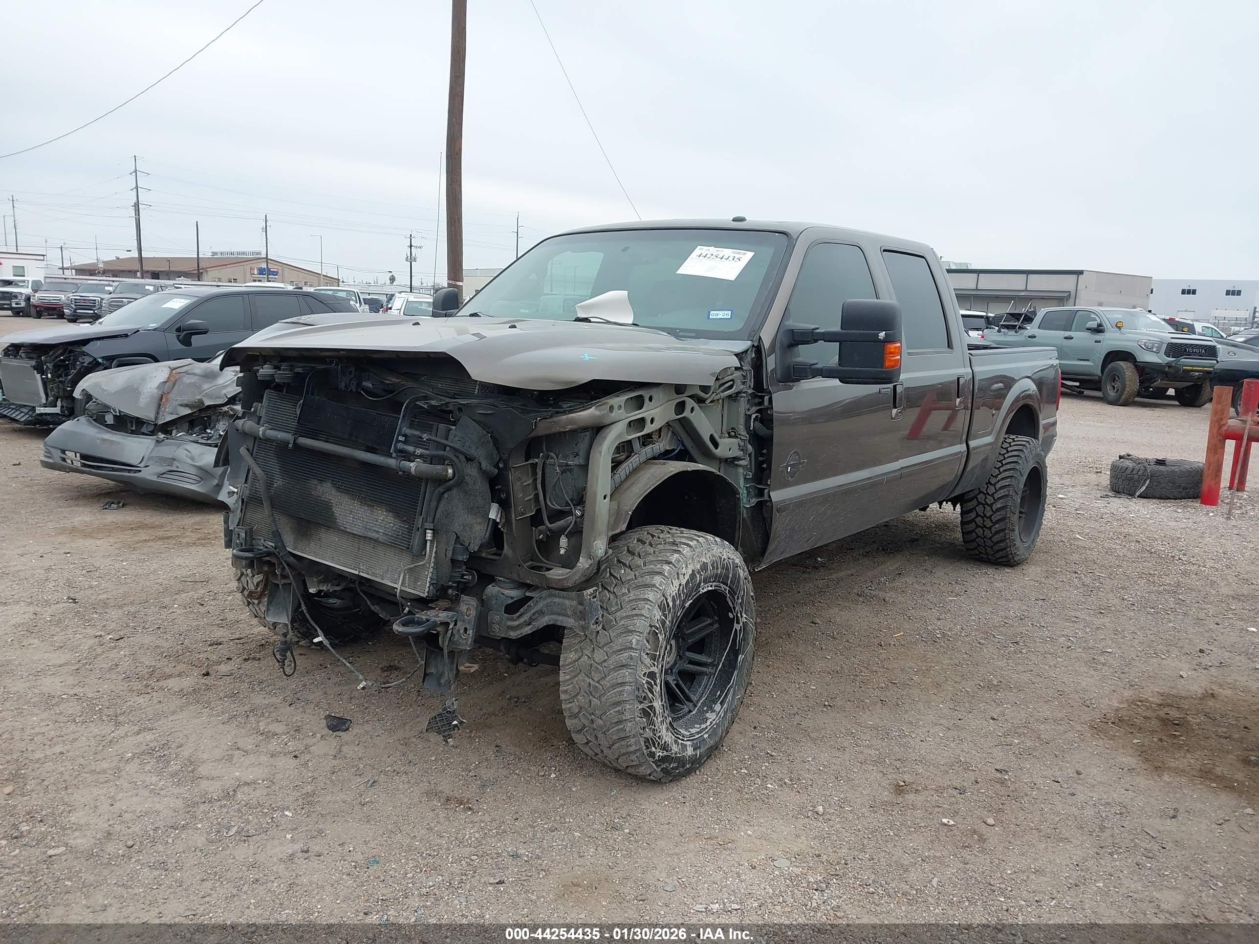 FORD F-250 image 2