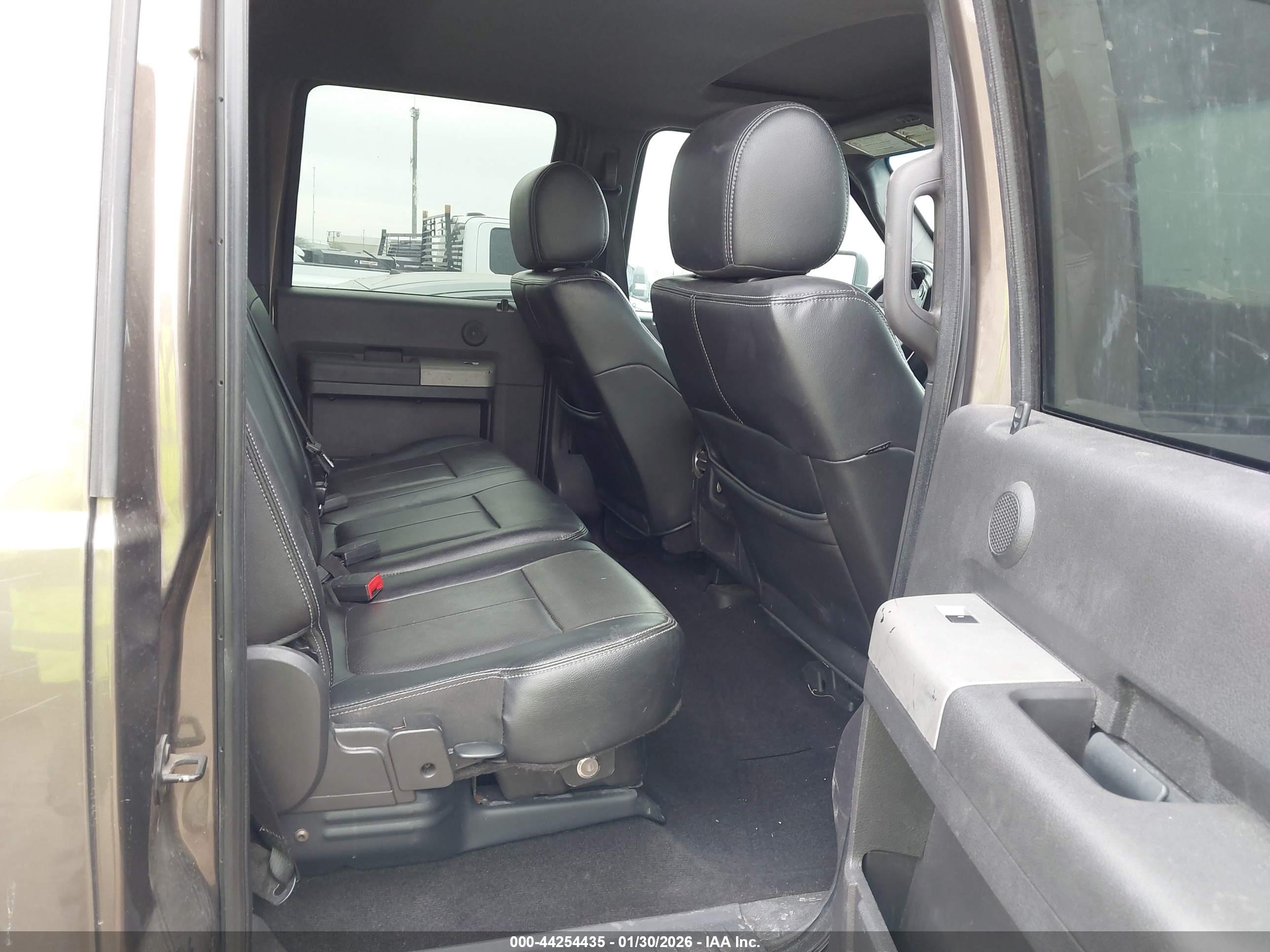 FORD F-250 image 8