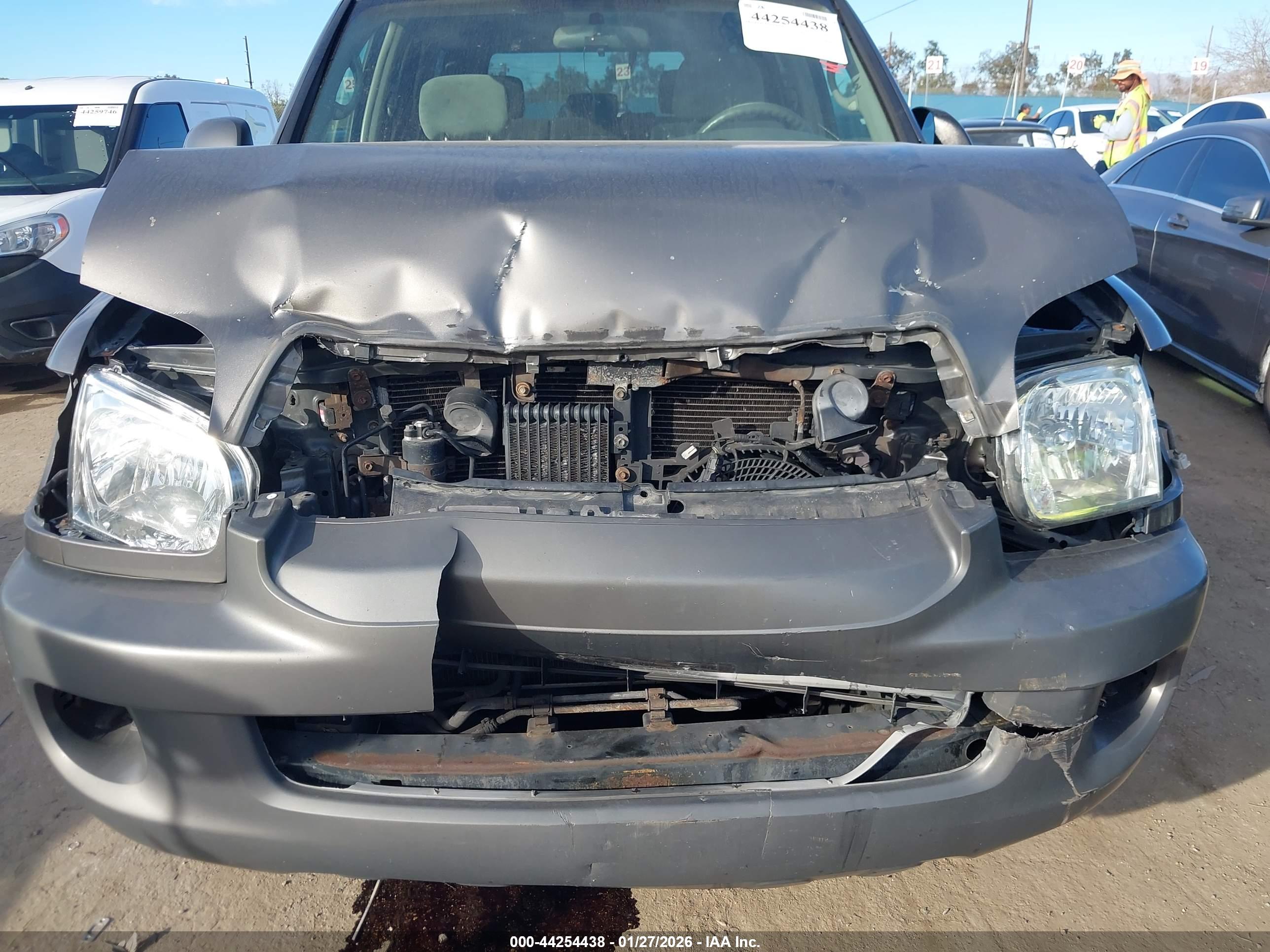 TOYOTA SEQUOIA image 6