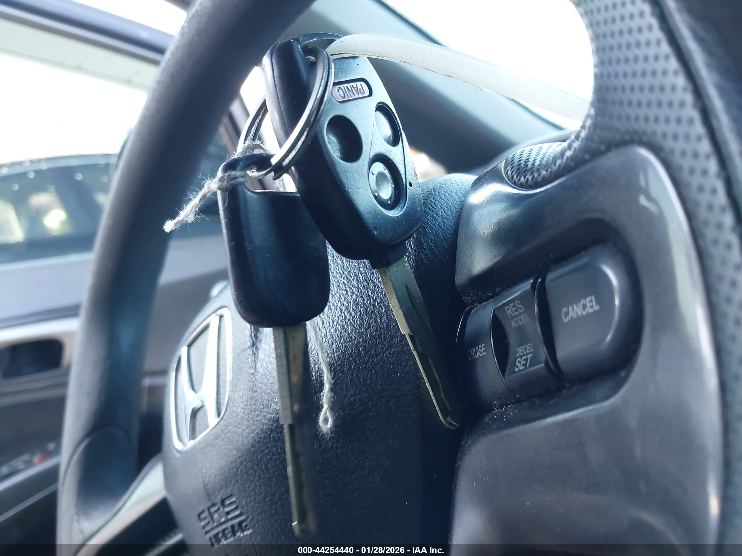 HONDA CIVIC image 11