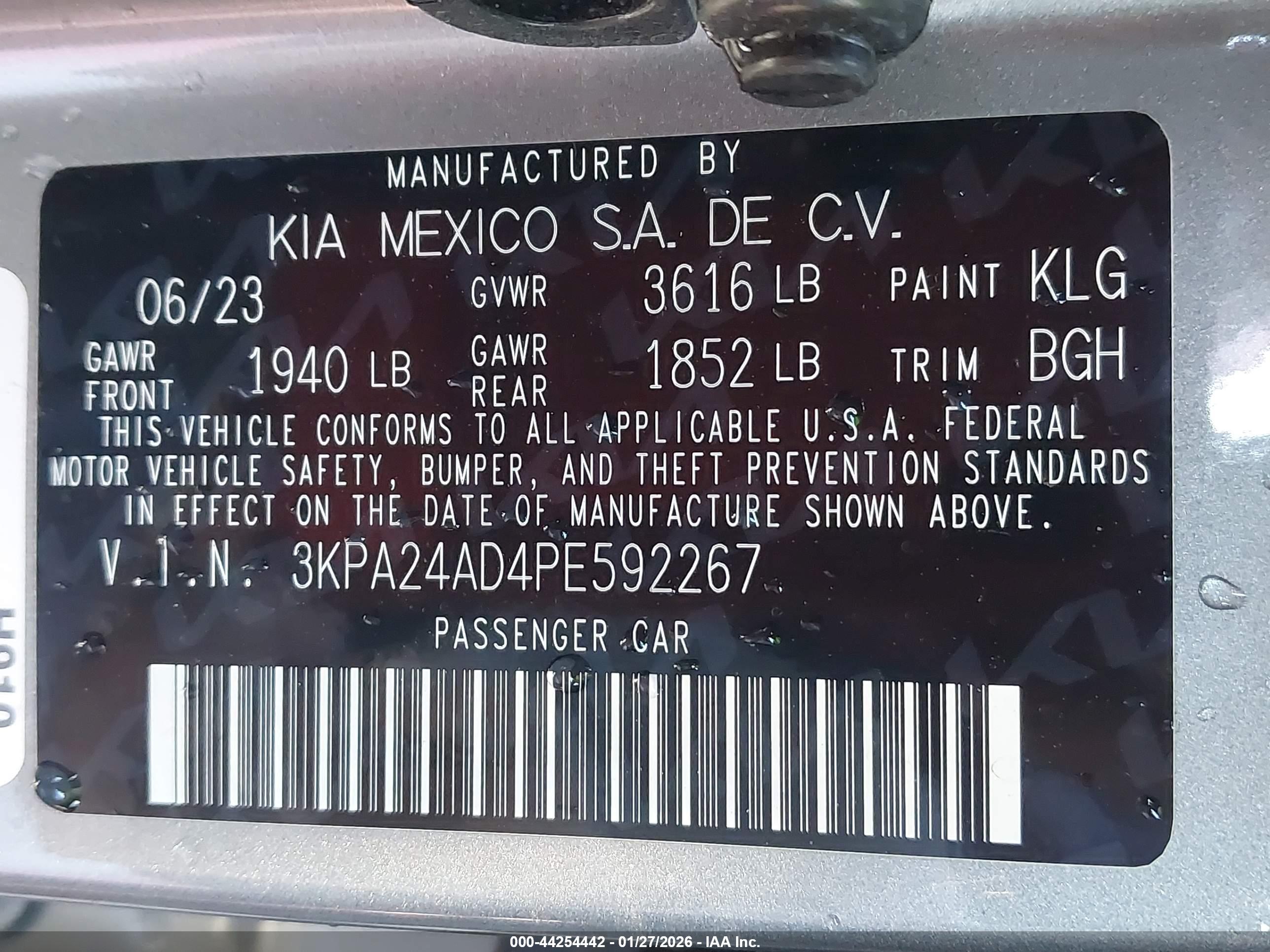 KIA RIO image 9