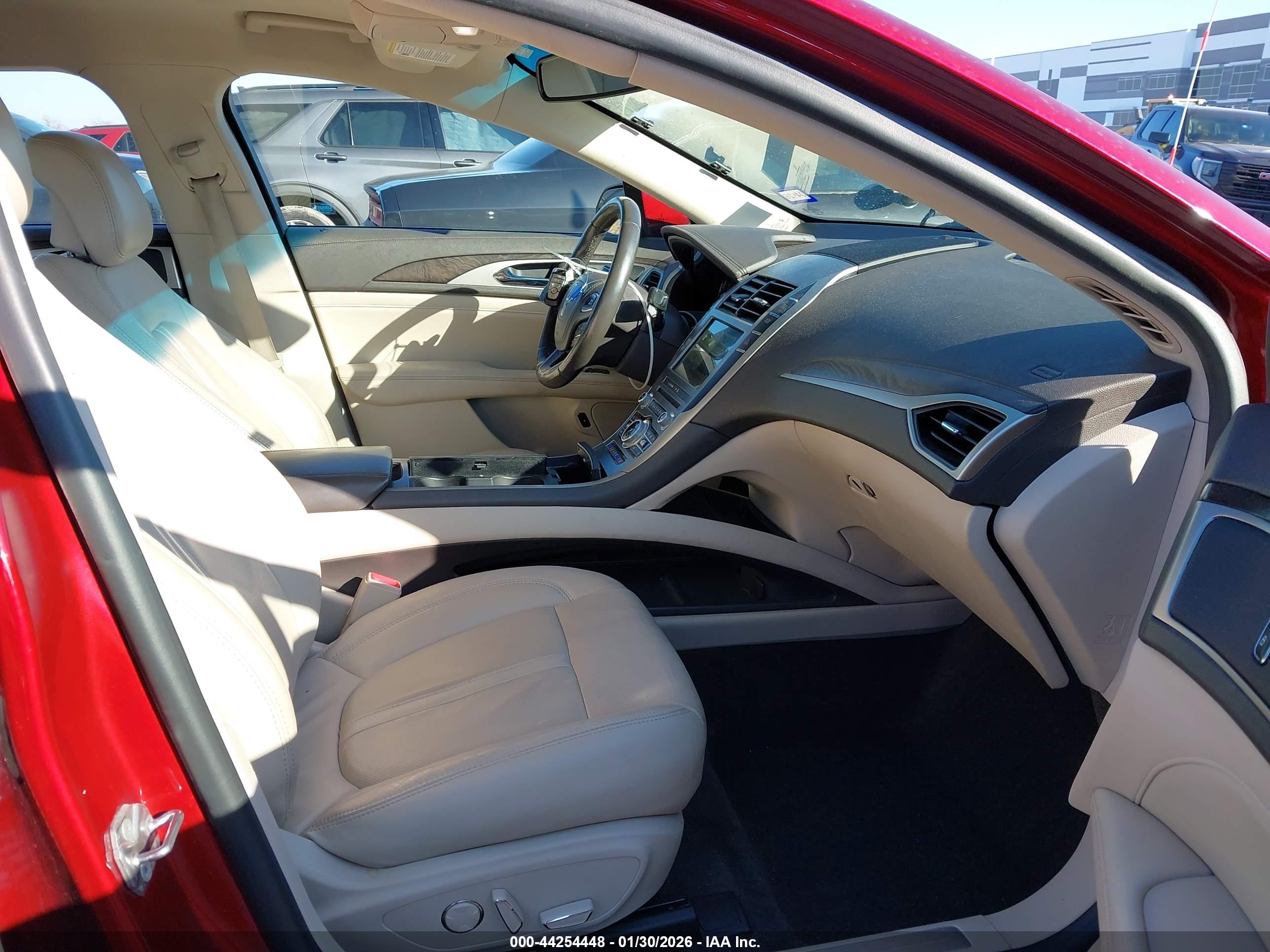 LINCOLN MKZ image 5