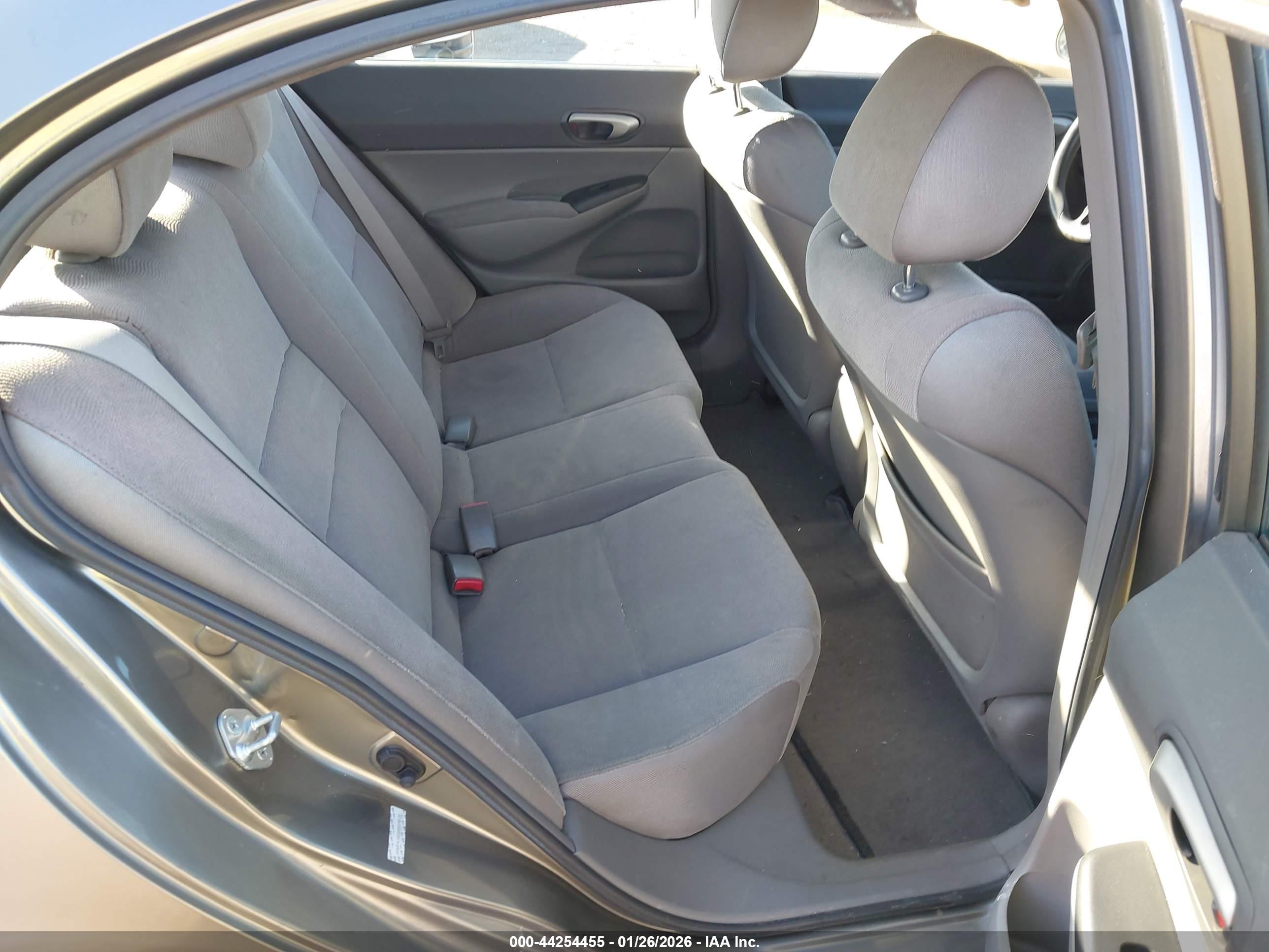 HONDA CIVIC image 8