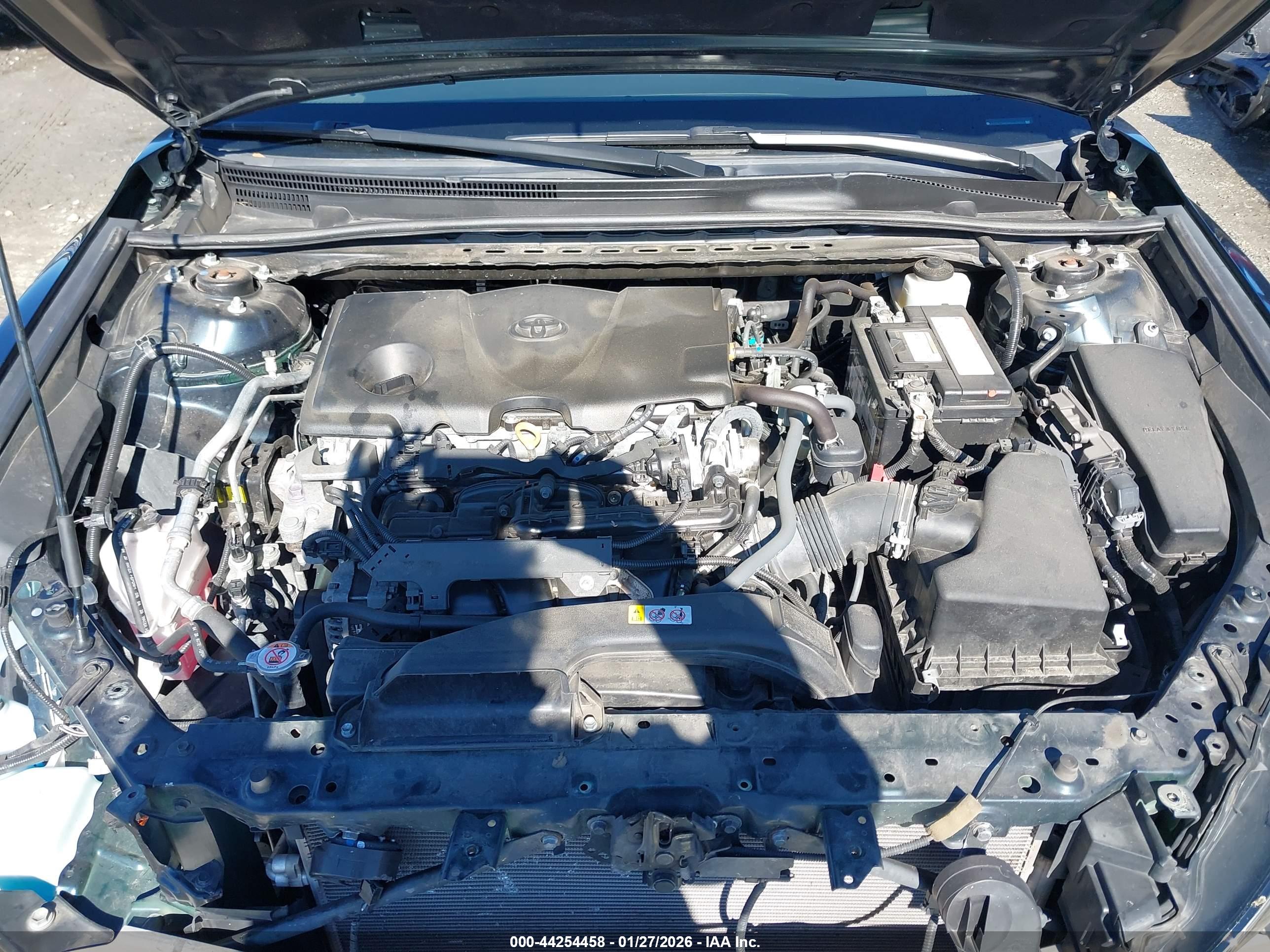 TOYOTA CAMRY image 10