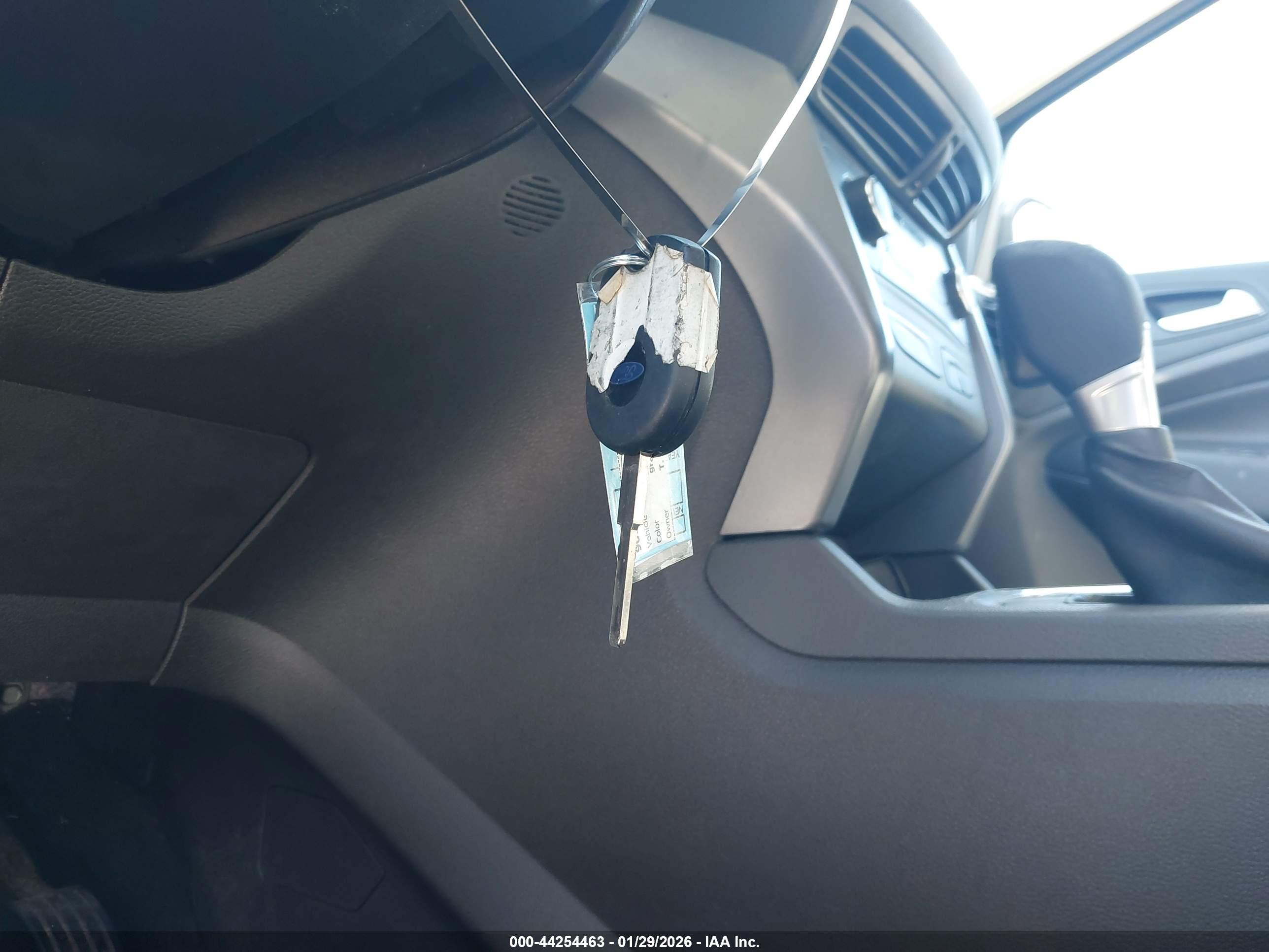 FORD ESCAPE image 11
