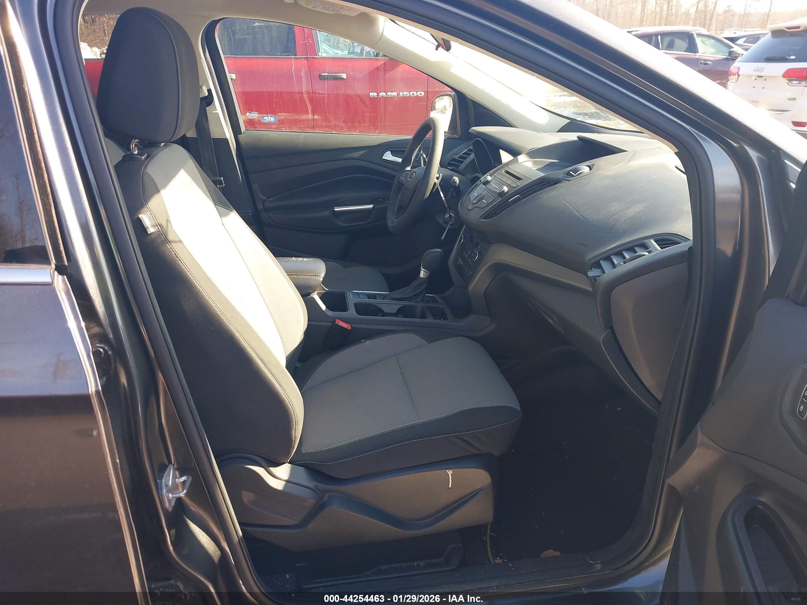 FORD ESCAPE image 5