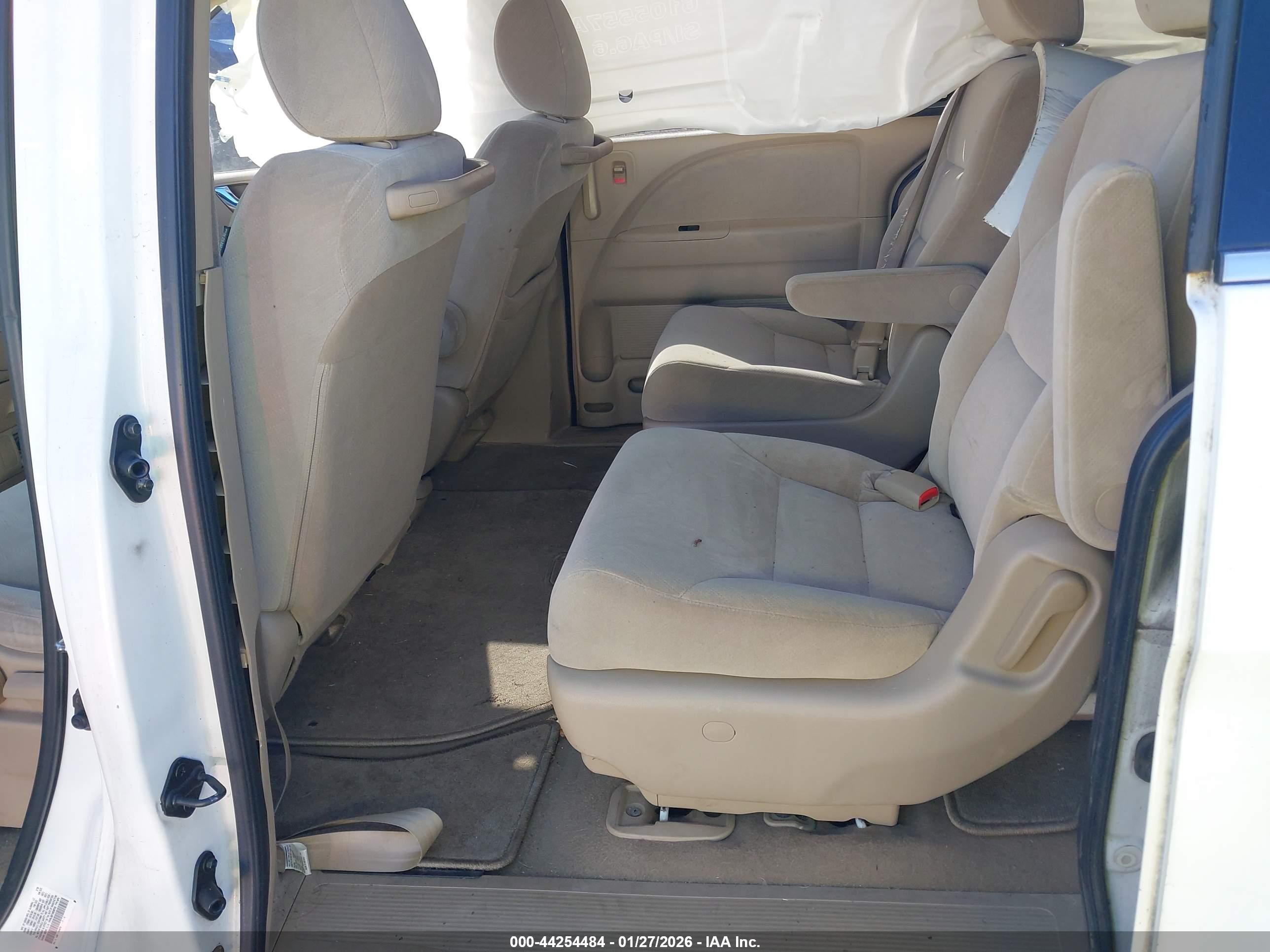 HONDA ODYSSEY image 8