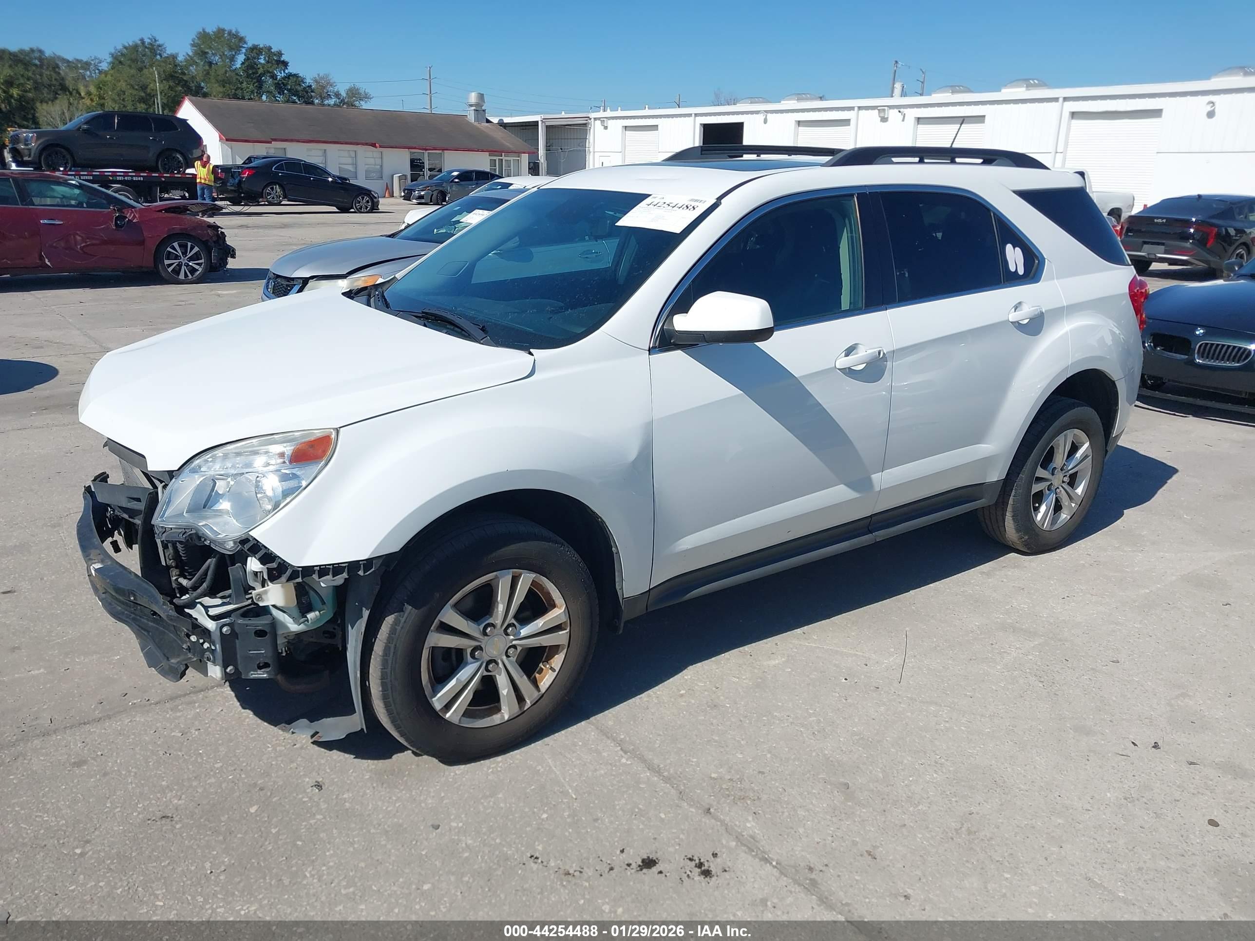CHEVROLET EQUINOX image 2
