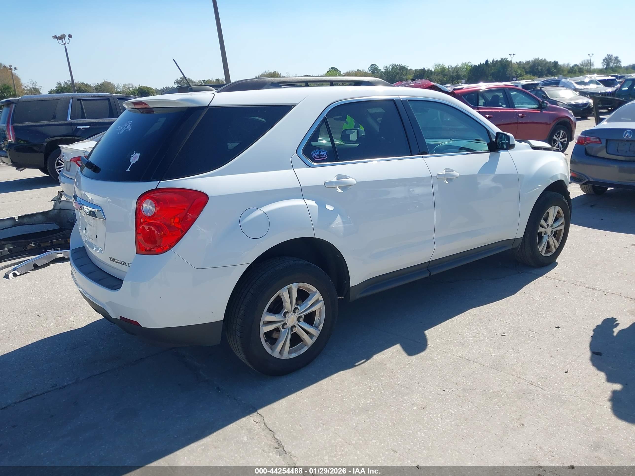 CHEVROLET EQUINOX image 4
