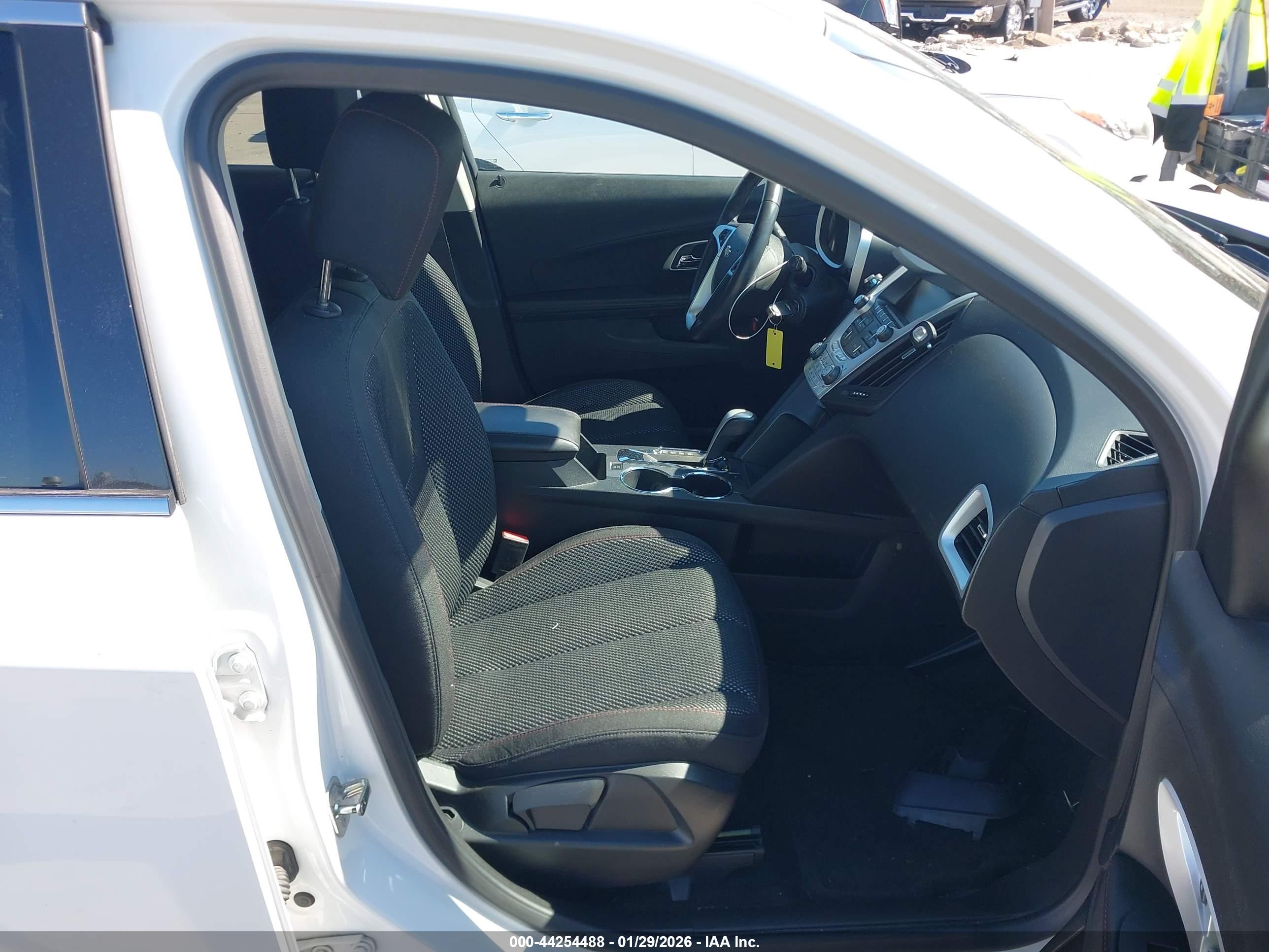 CHEVROLET EQUINOX image 5