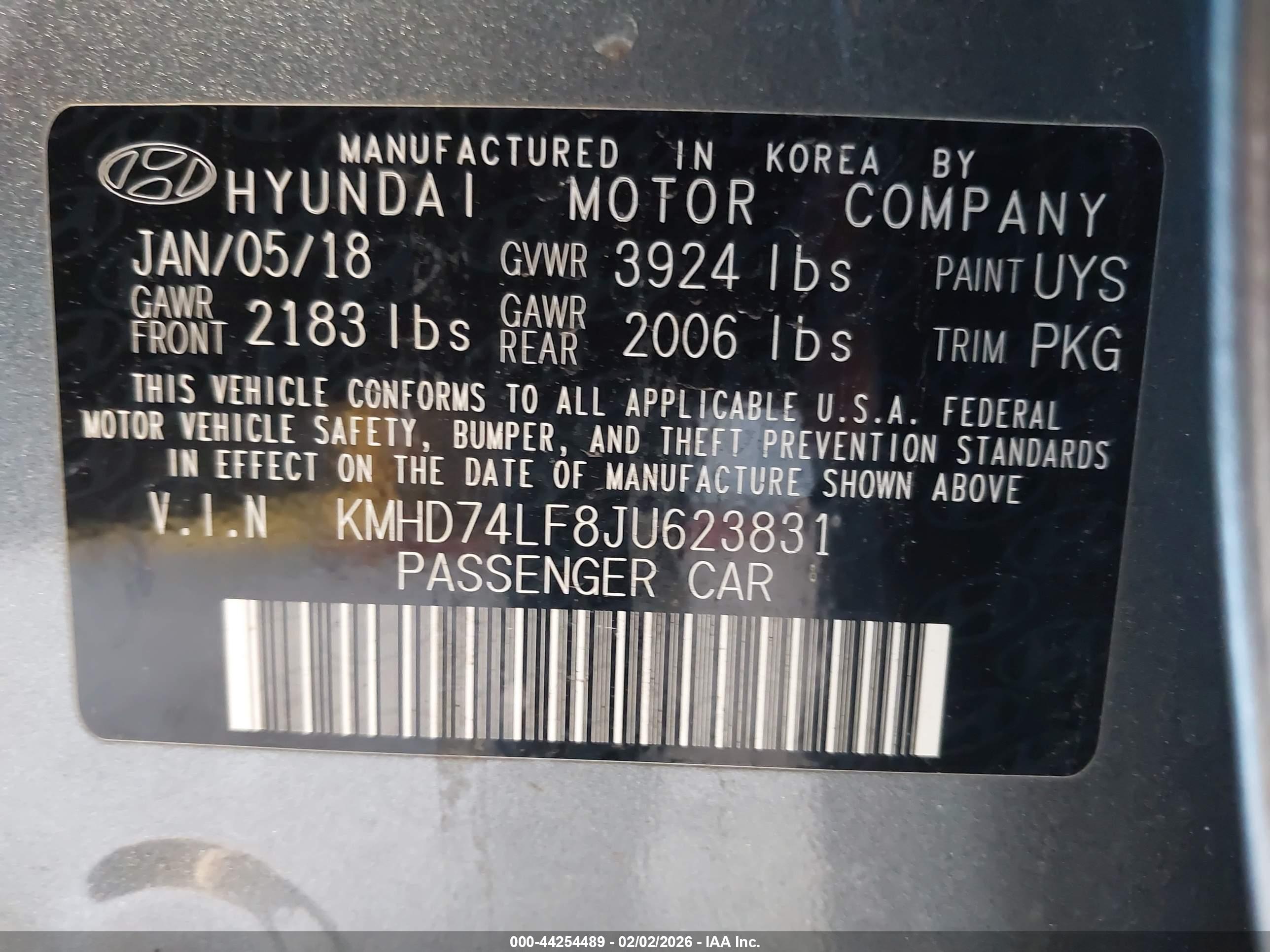 HYUNDAI ELANTRA image 9