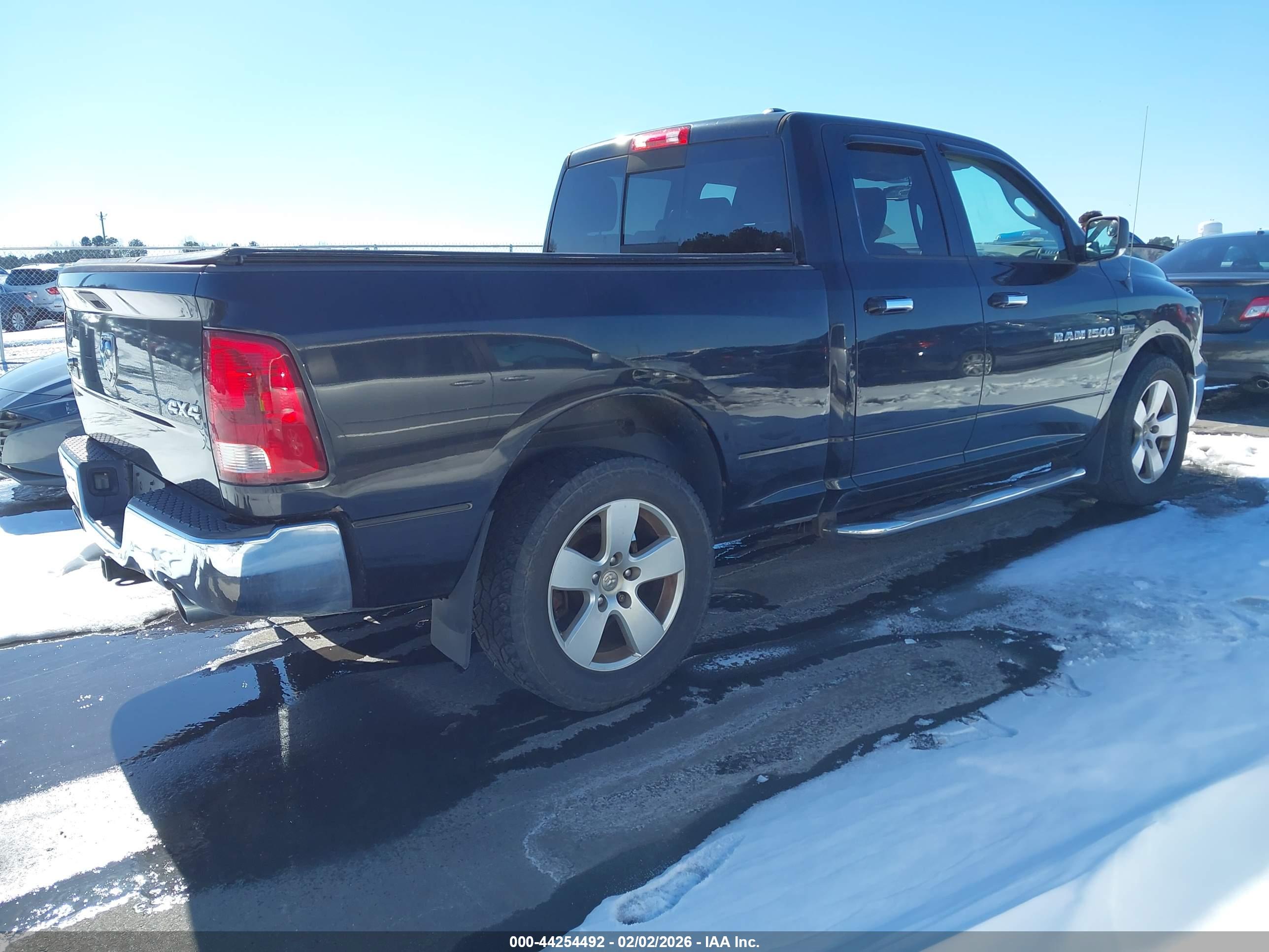 DODGE RAM image 4
