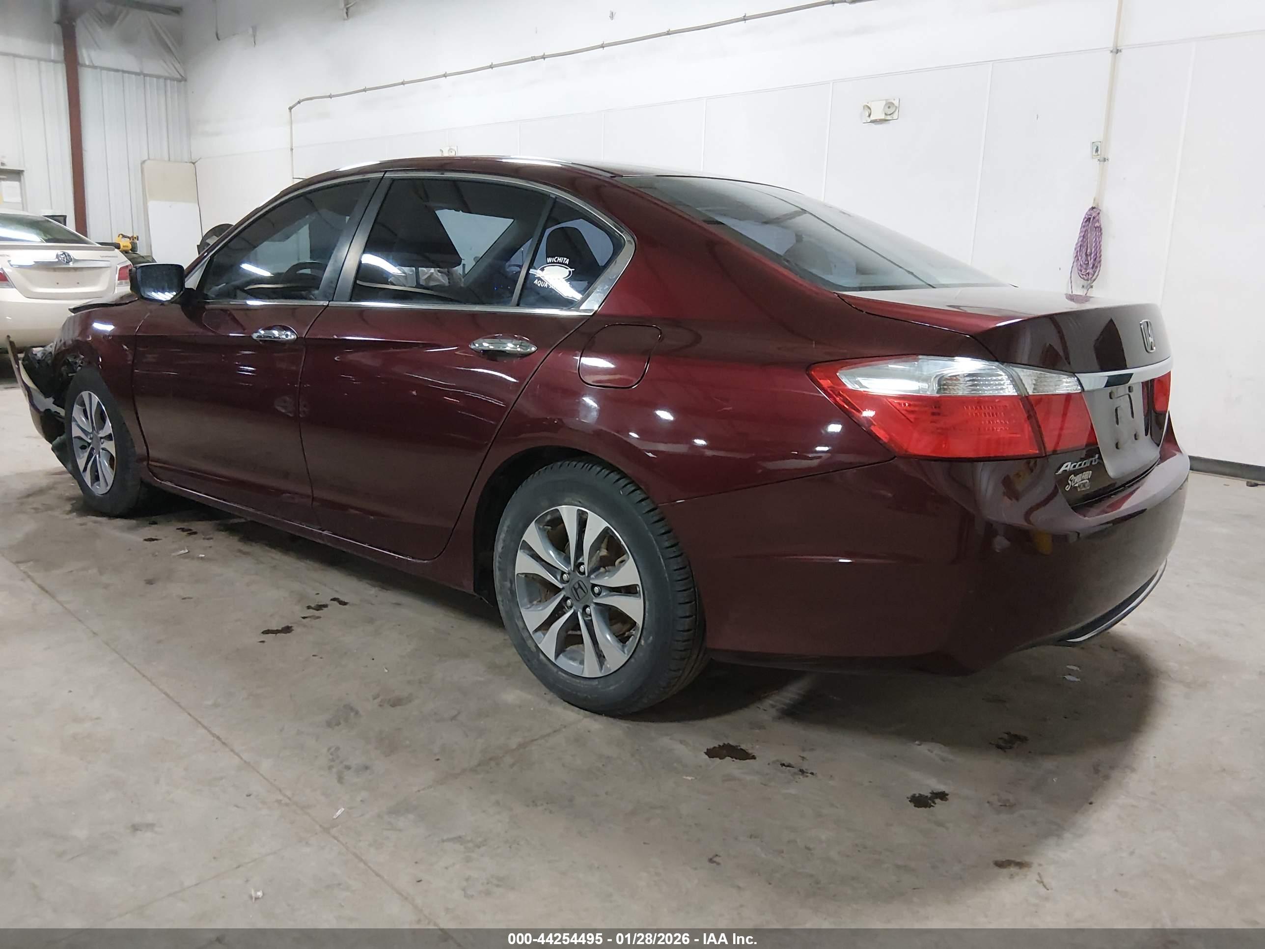 HONDA ACCORD image 3