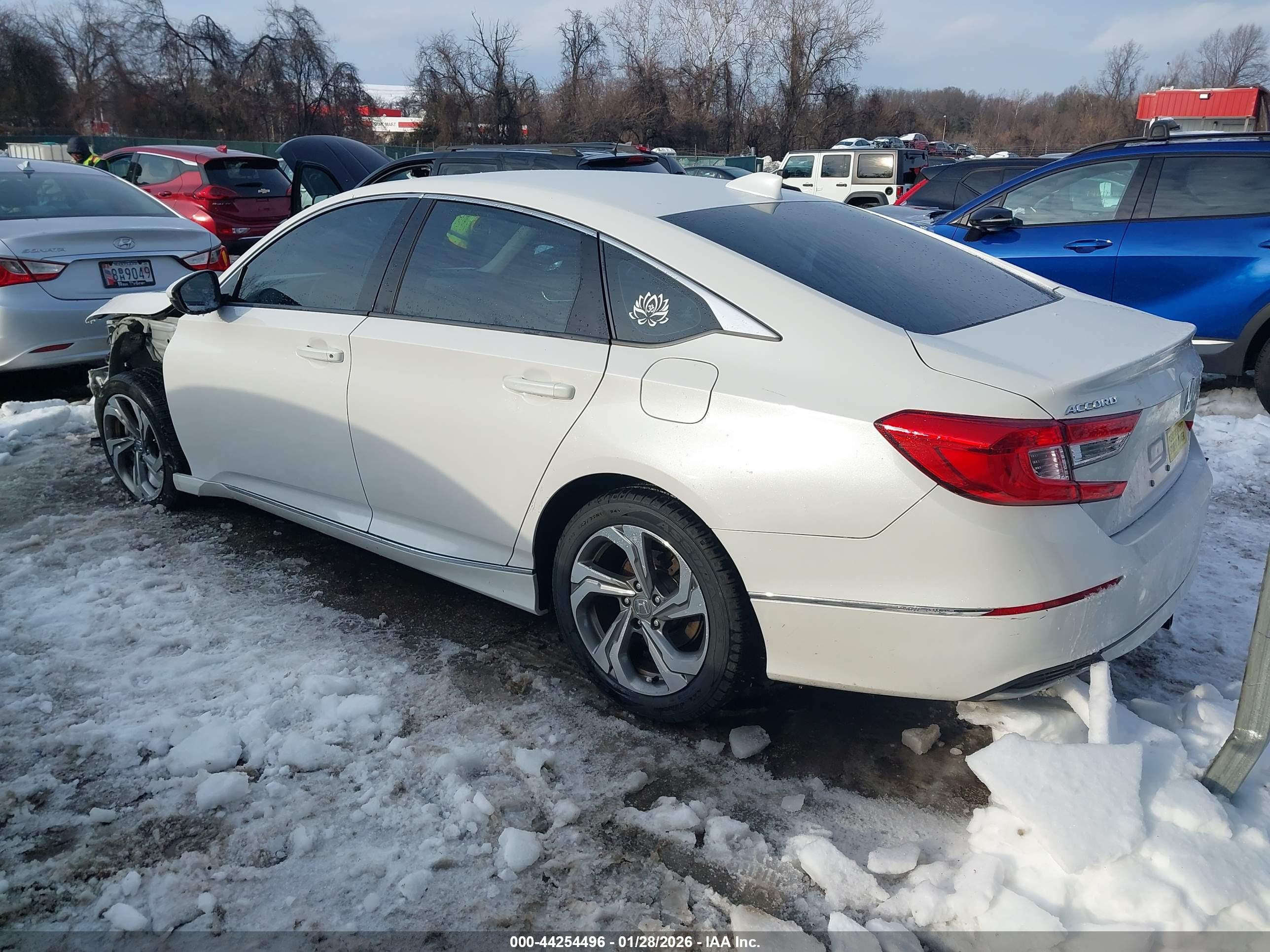 HONDA ACCORD image 3