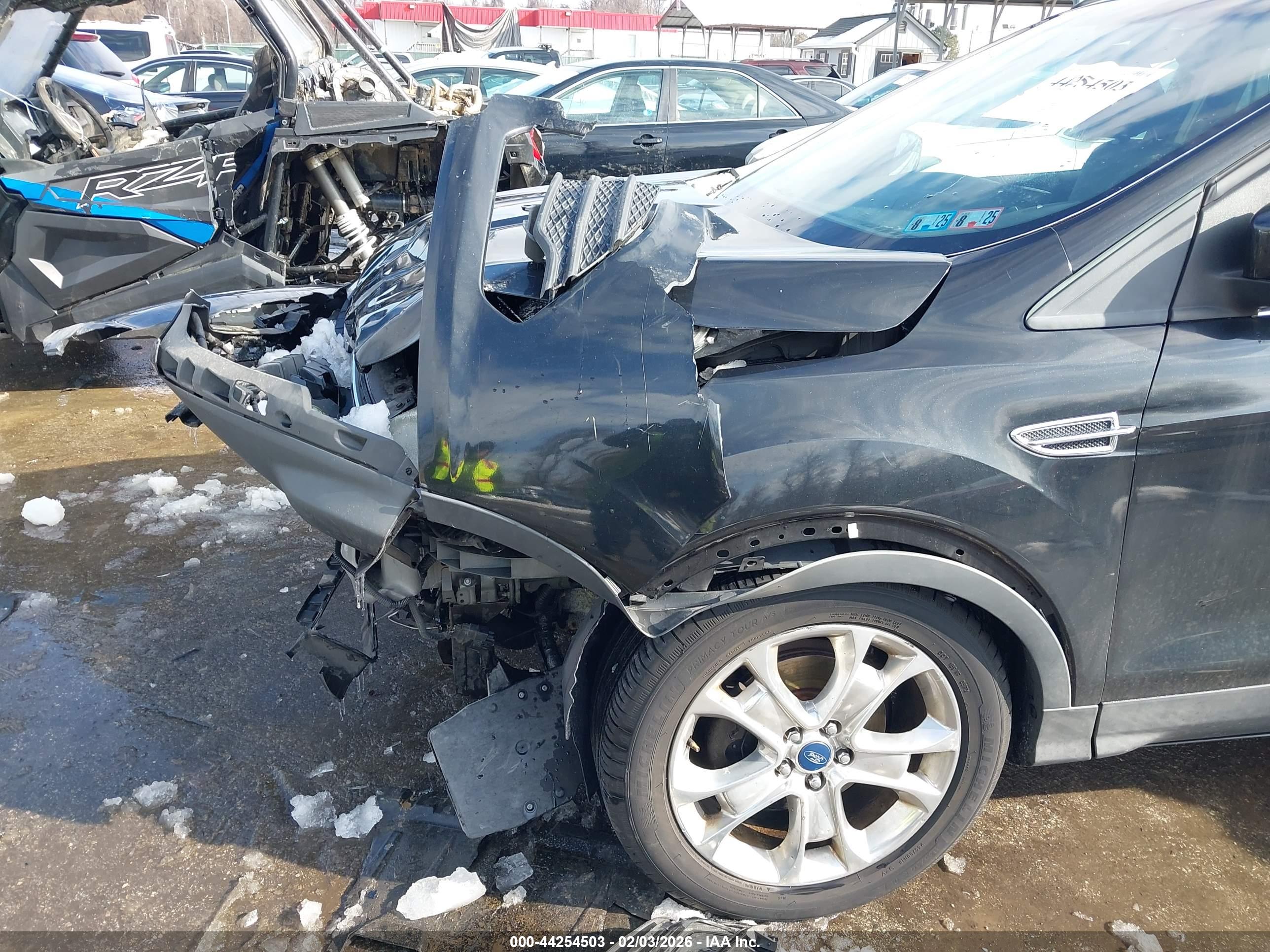 FORD ESCAPE image 6