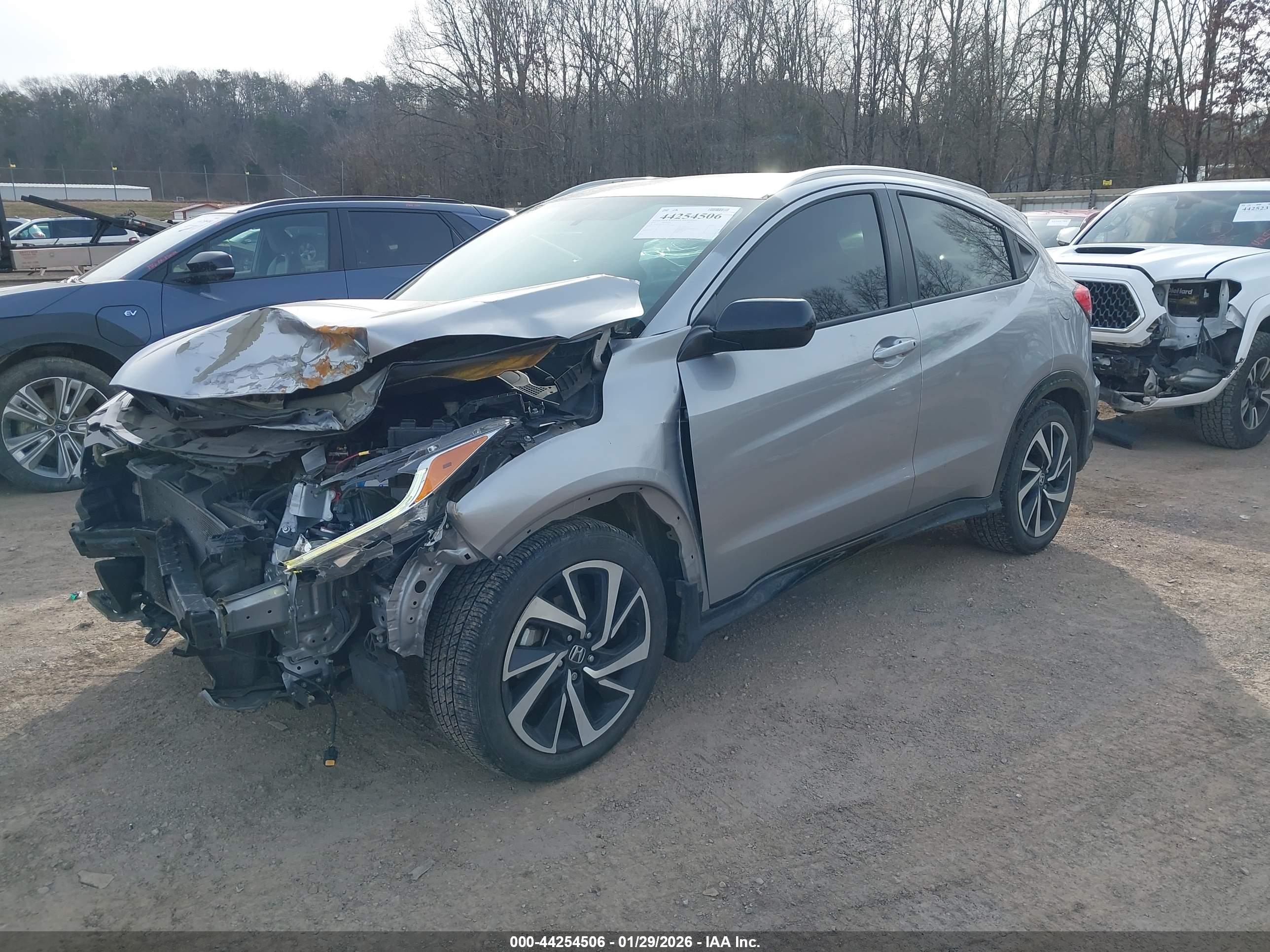 HONDA HR-V image 2