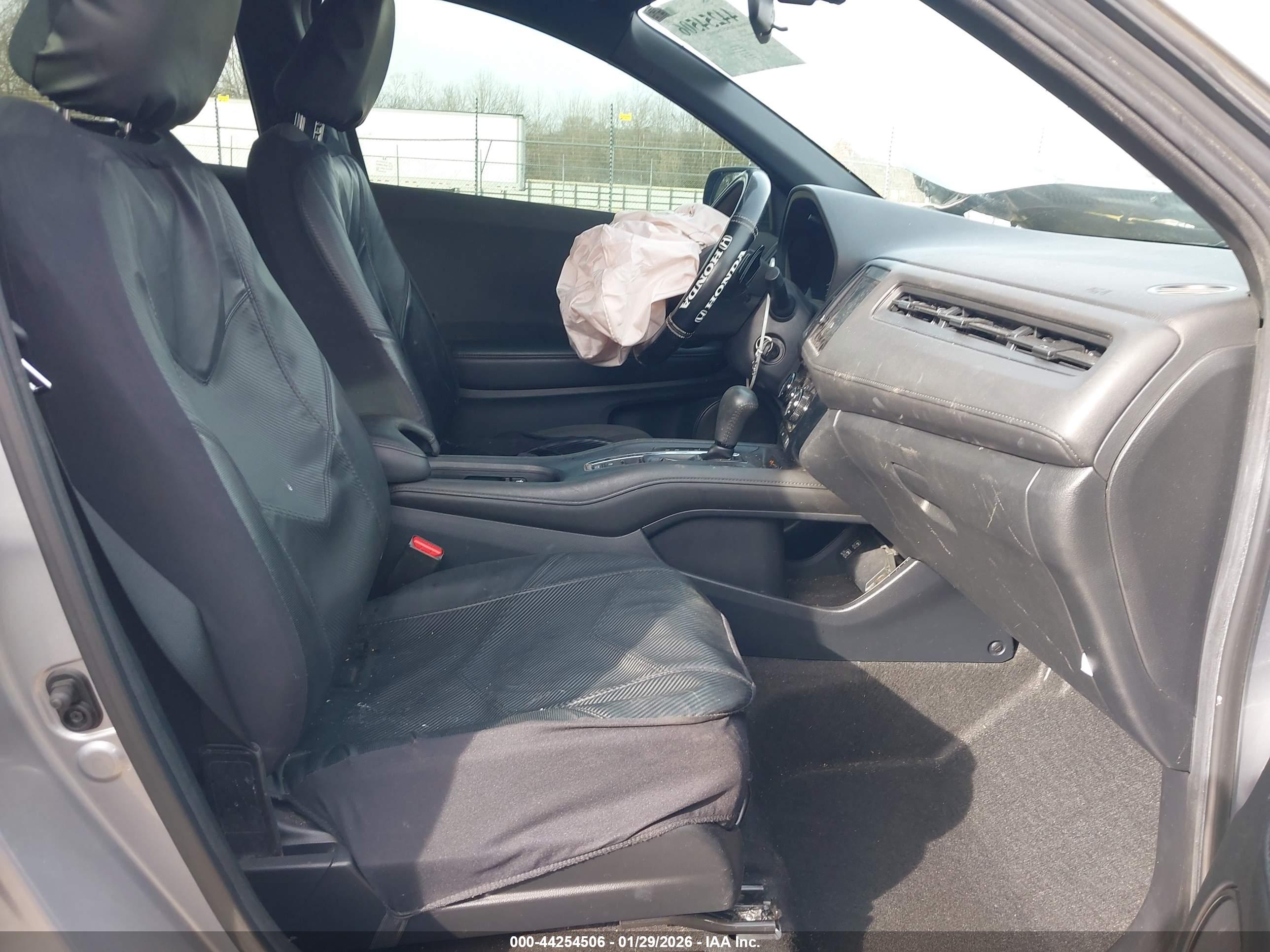 HONDA HR-V image 5