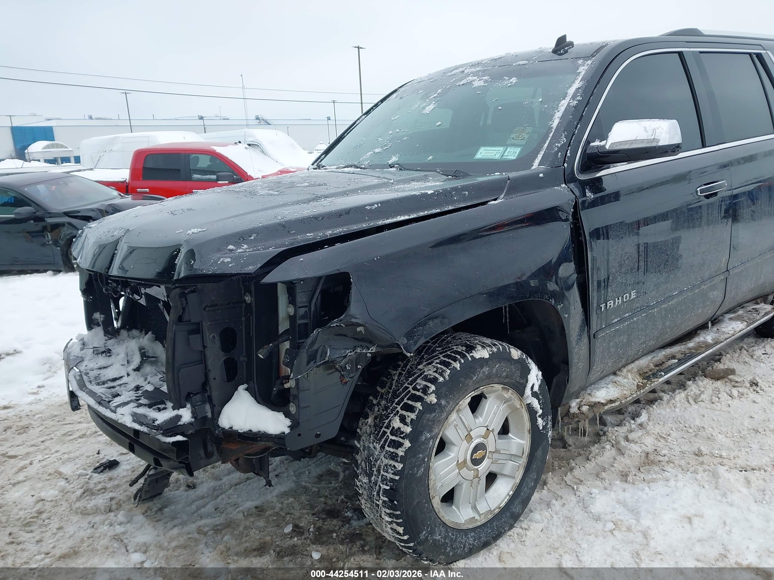 CHEVROLET TAHOE image 6