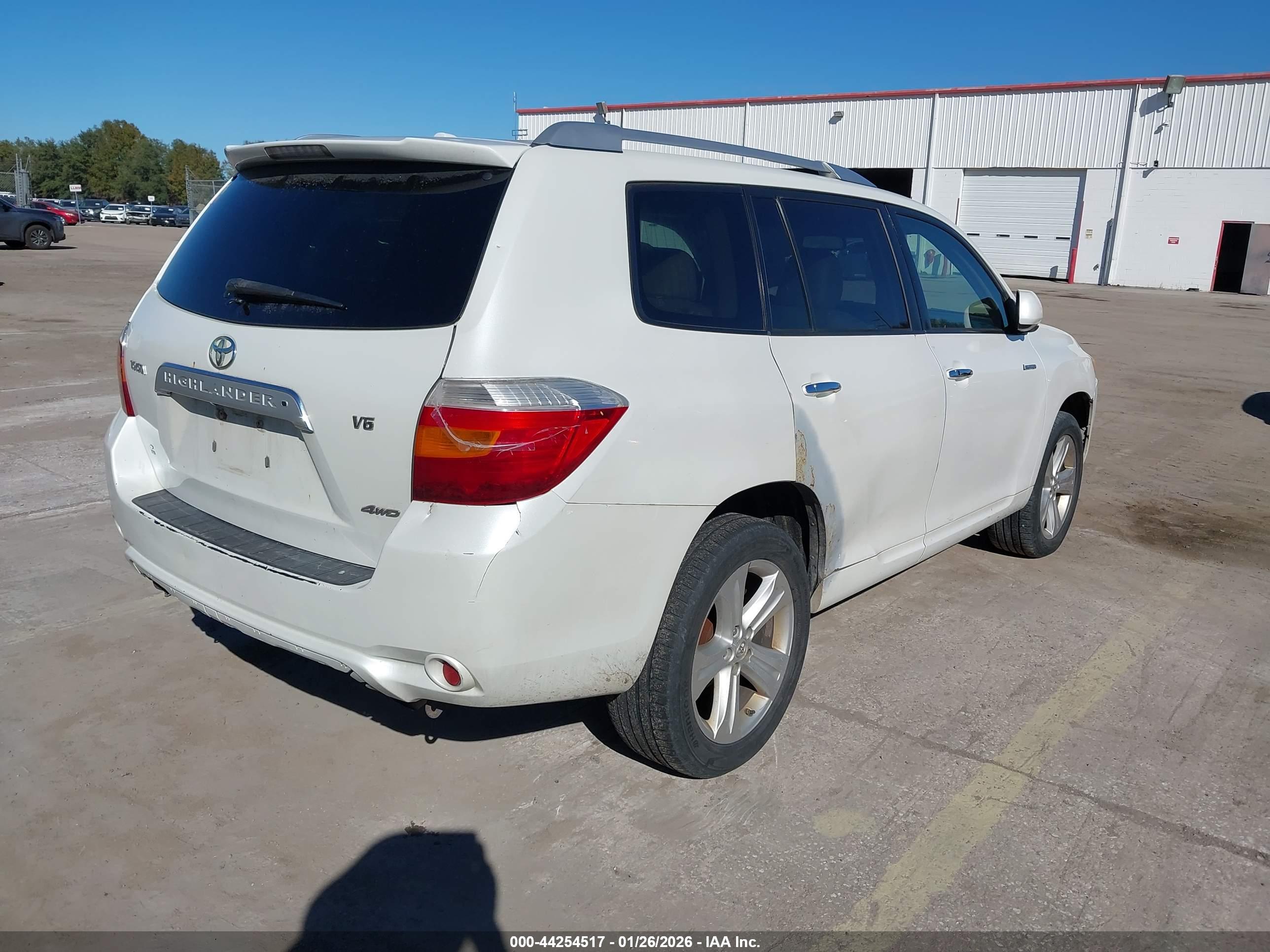 TOYOTA HIGHLANDER image 4