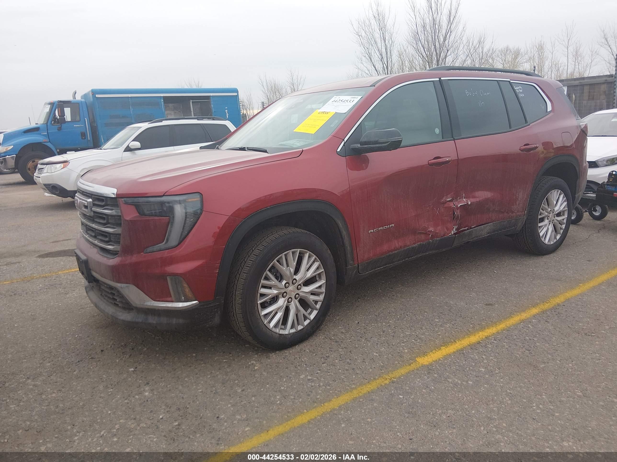 GMC ACADIA image 2