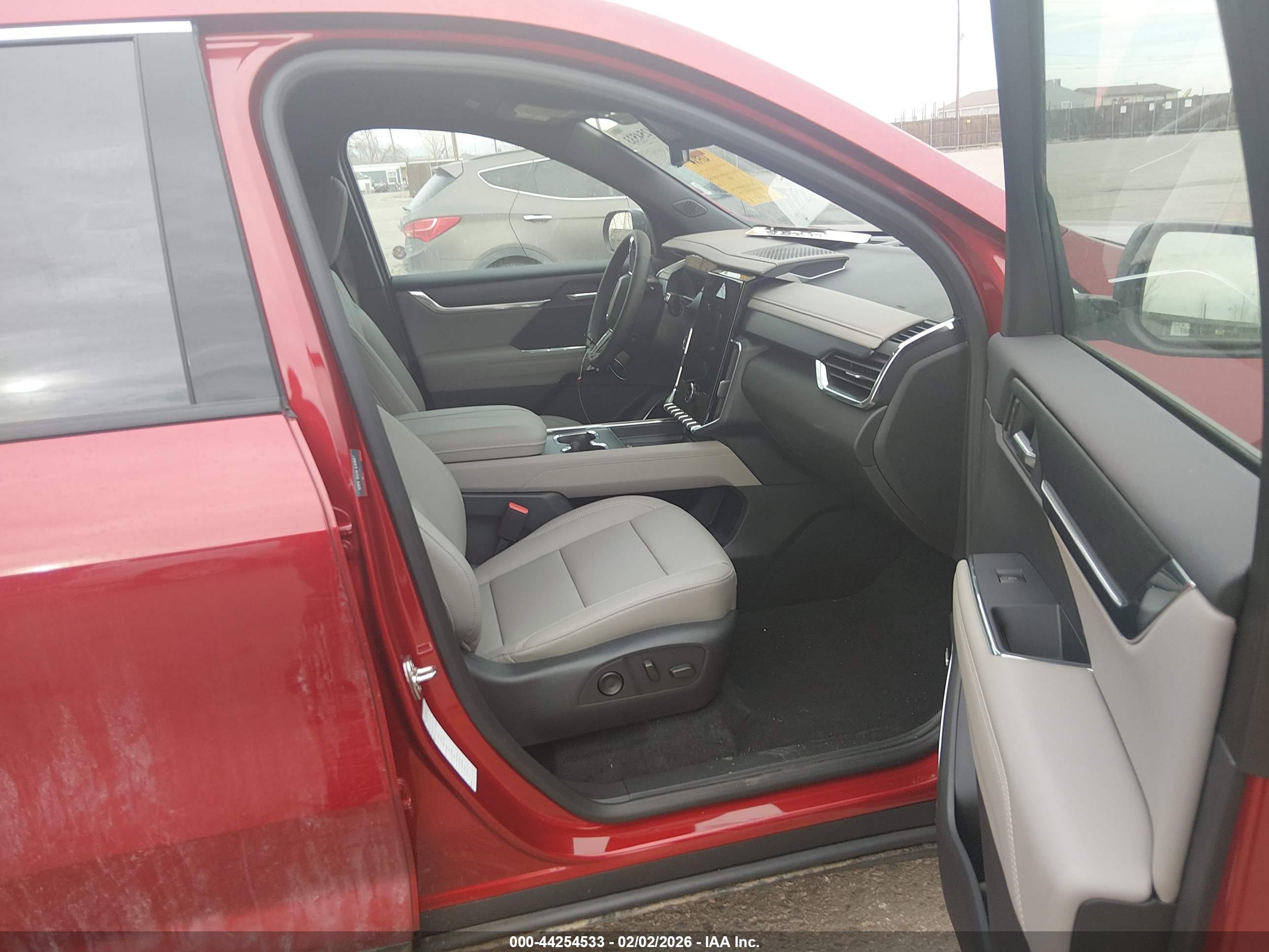 GMC ACADIA image 5