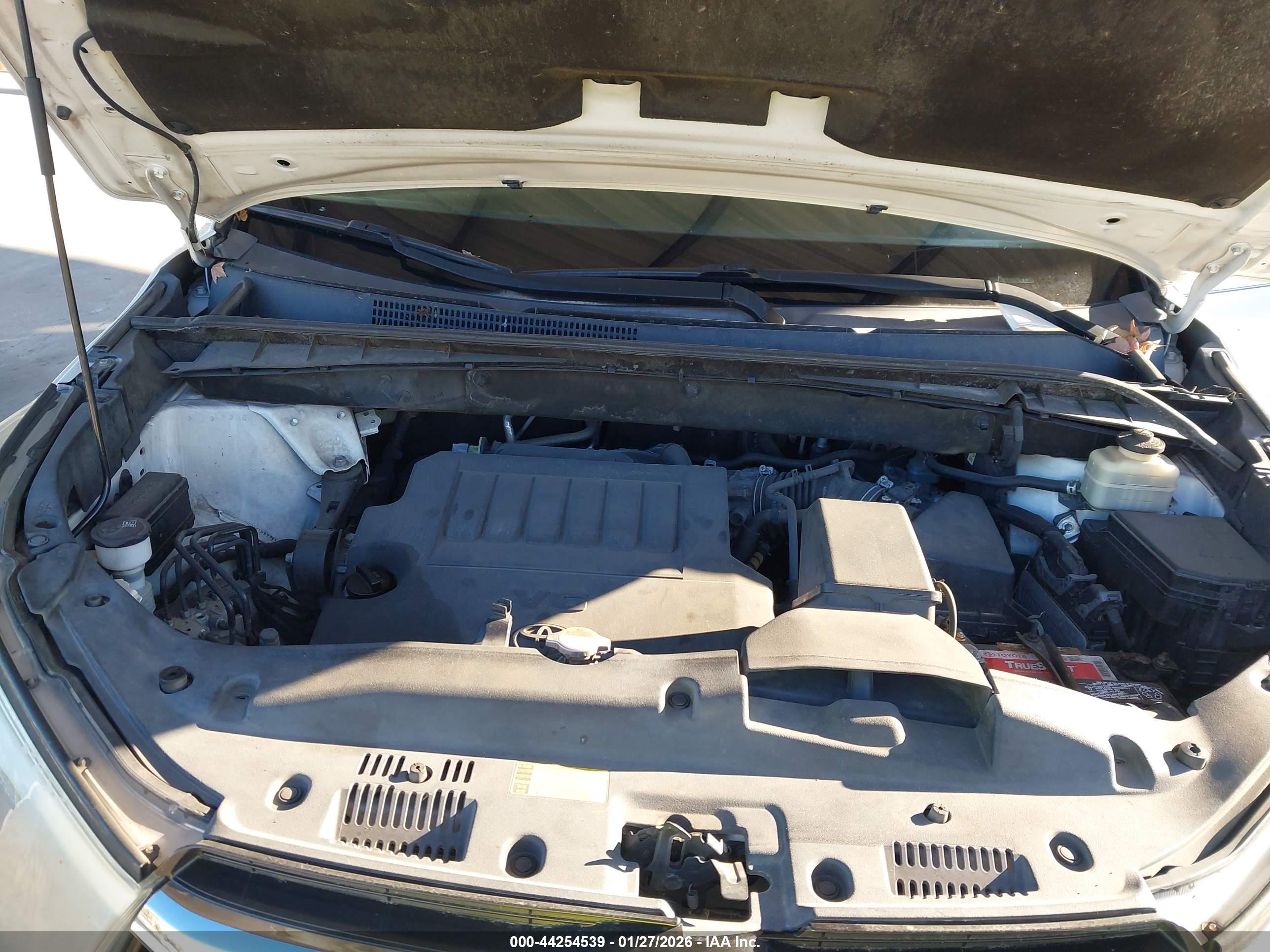 TOYOTA HIGHLANDER image 10