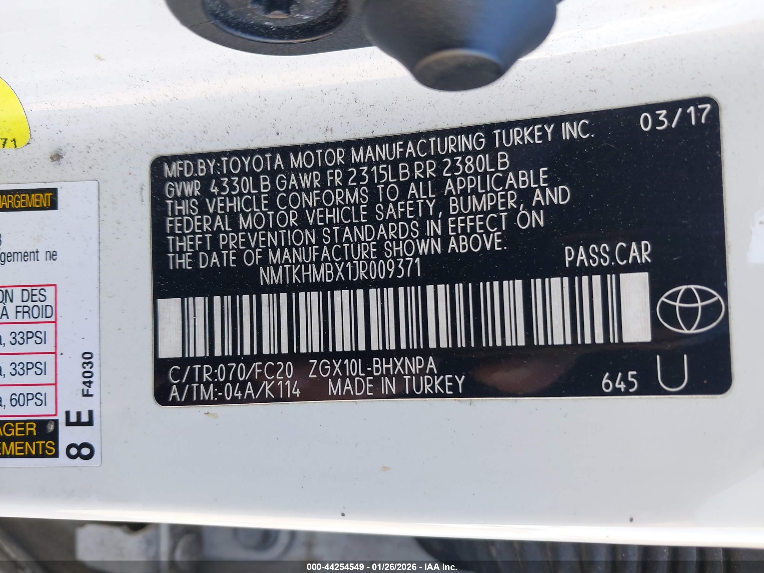 TOYOTA C-HR image 9