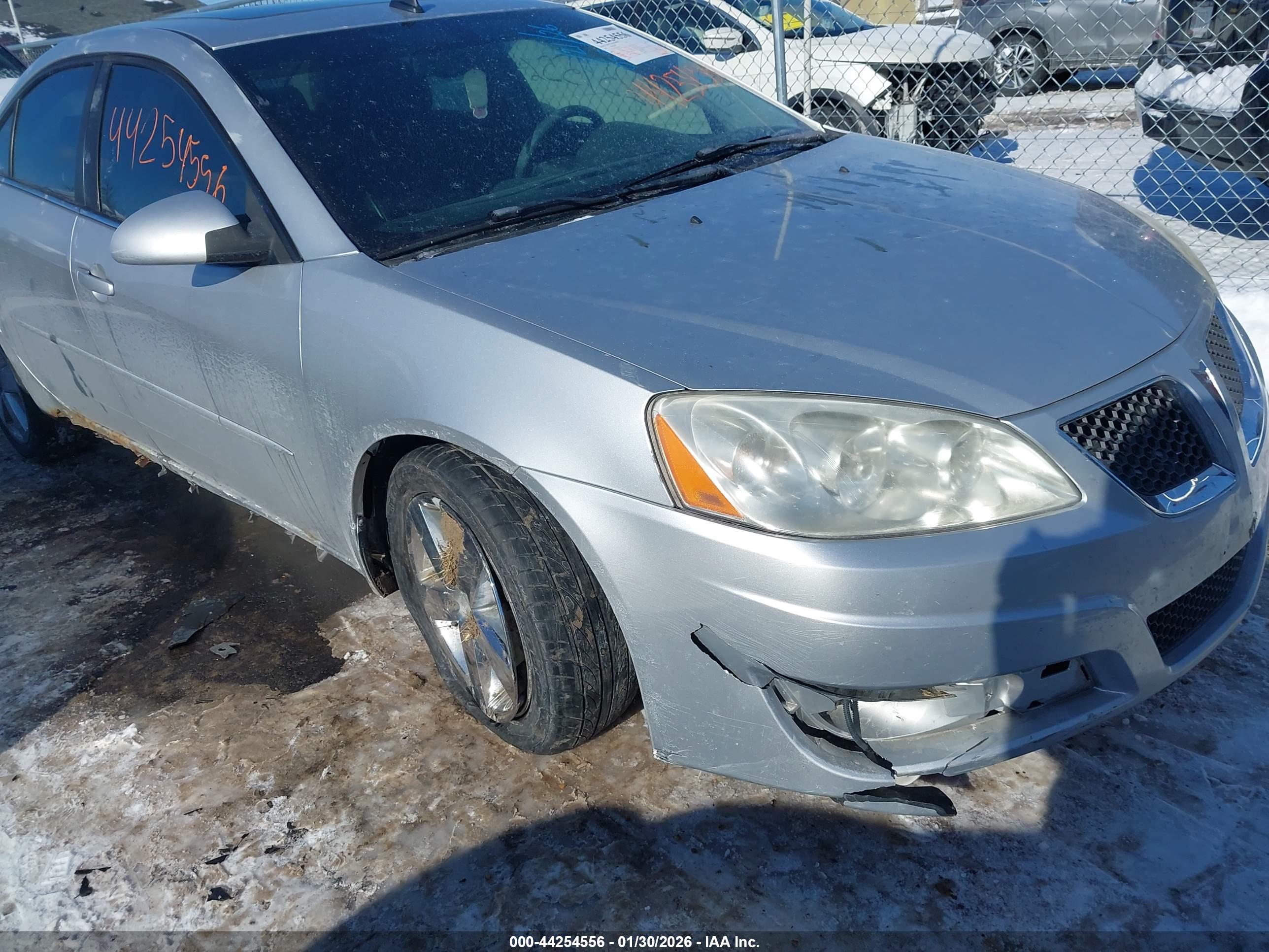 PONTIAC G6 image 6