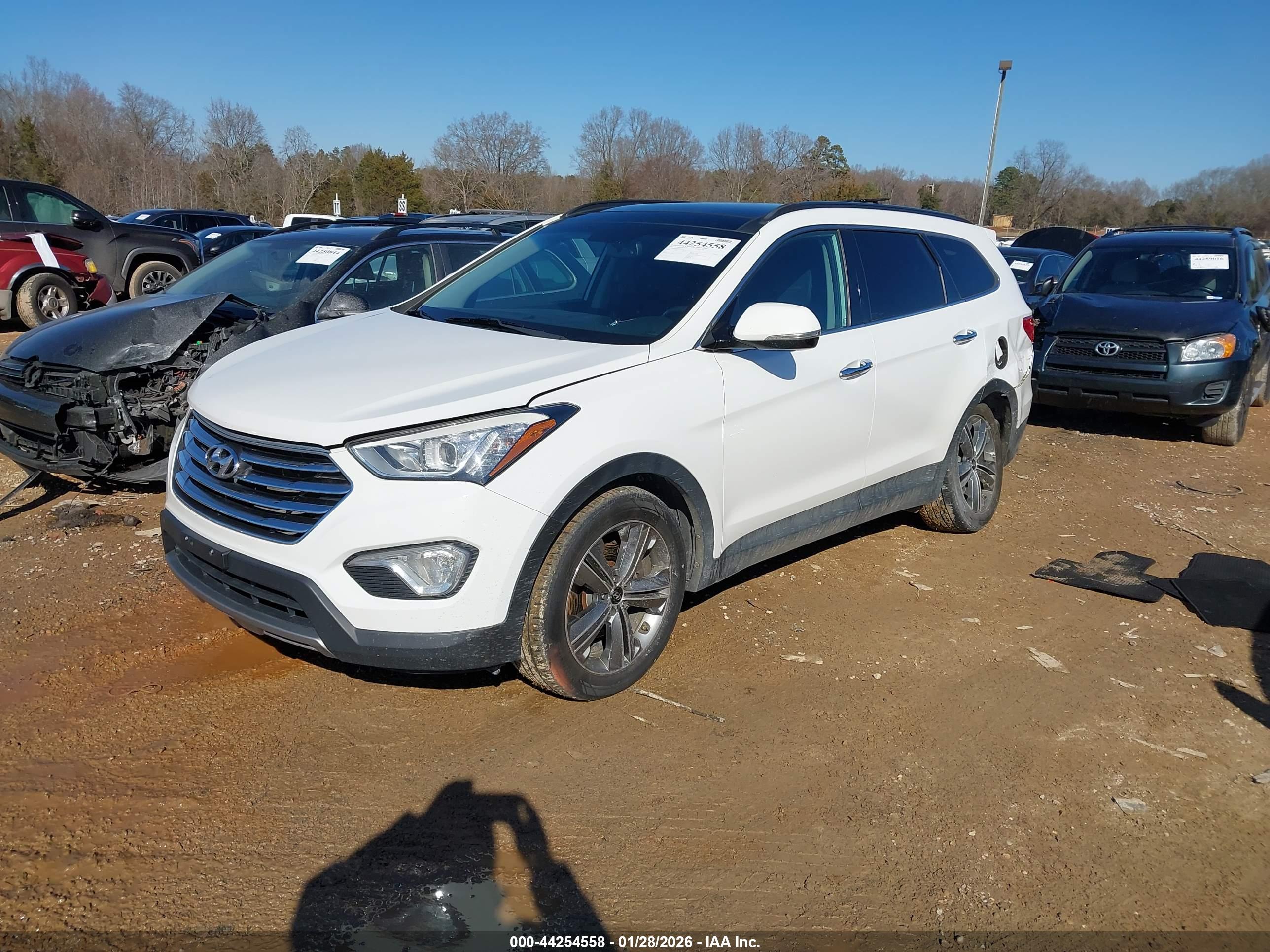 HYUNDAI SANTA image 2