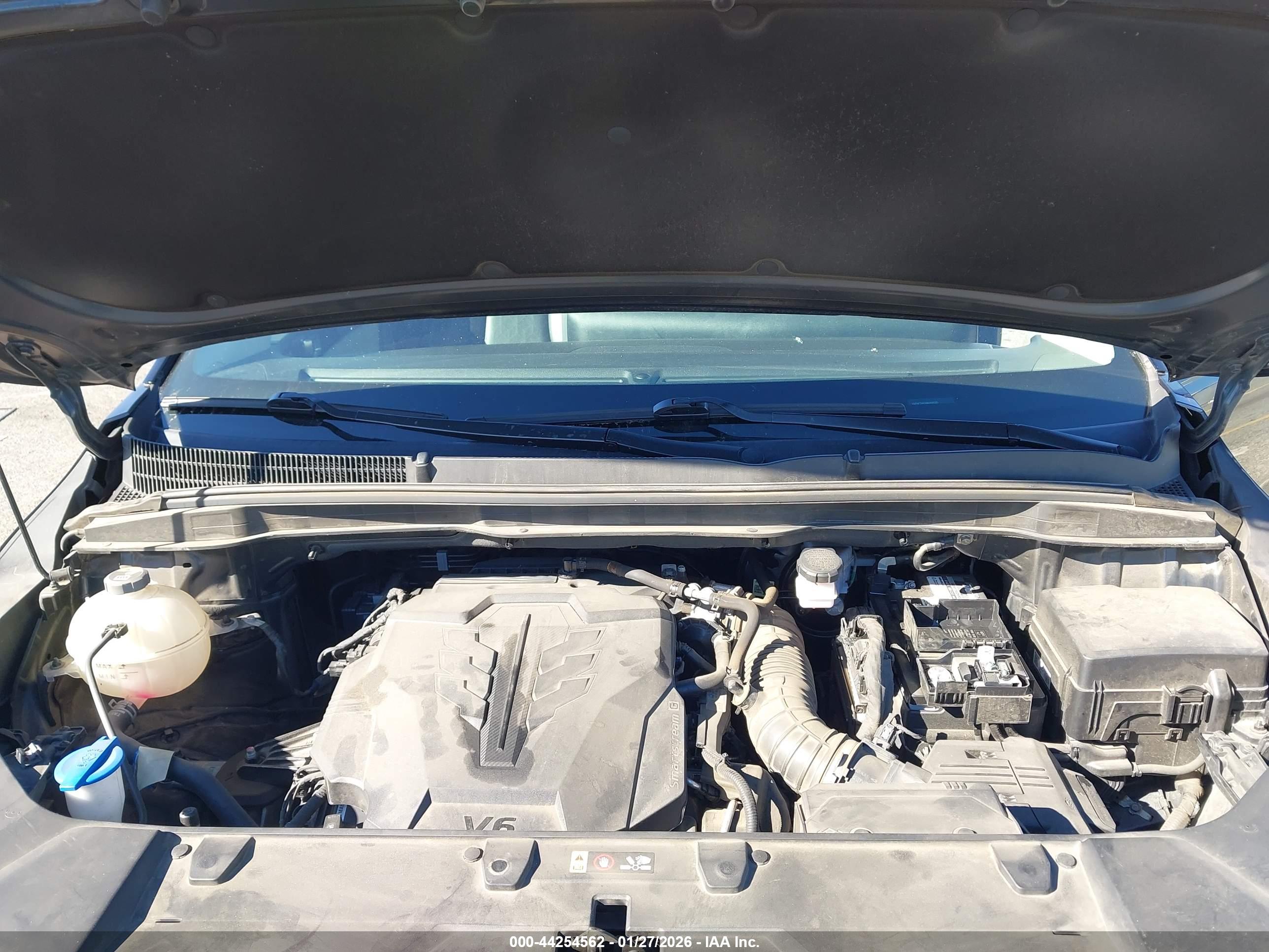 KIA CARNIVAL image 10