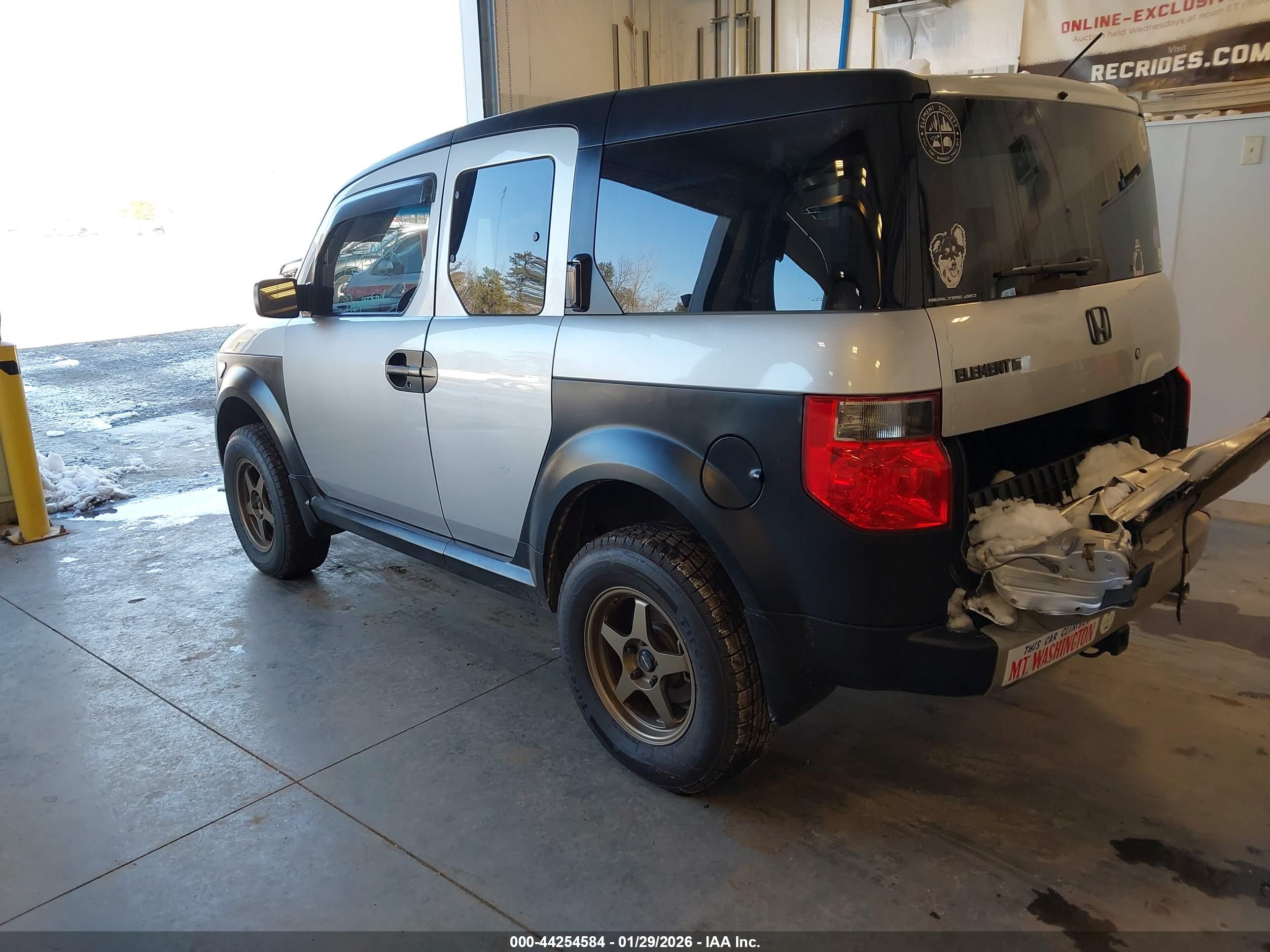 HONDA ELEMENT image 3