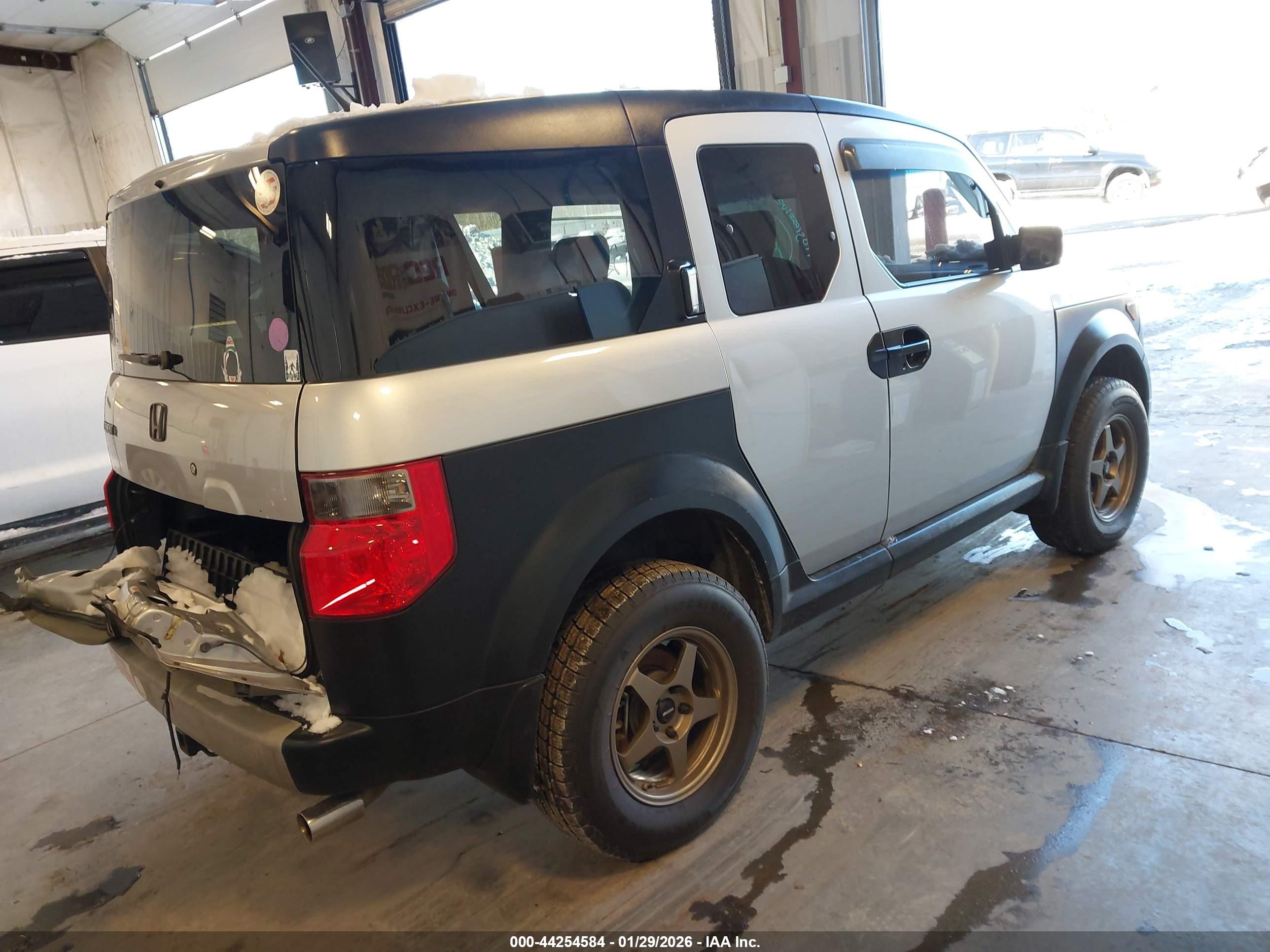HONDA ELEMENT image 4