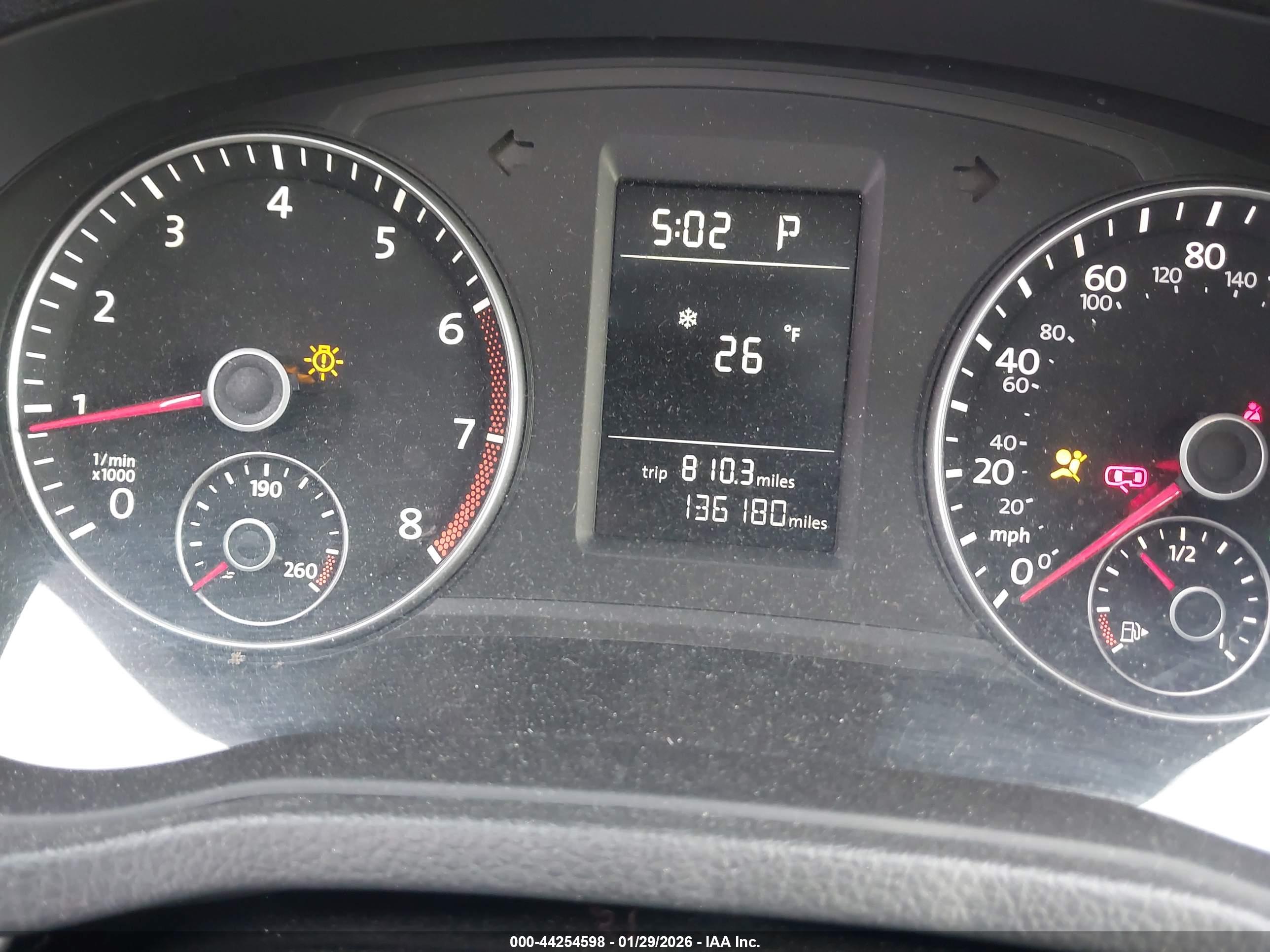 VOLKSWAGEN PASSAT image 7