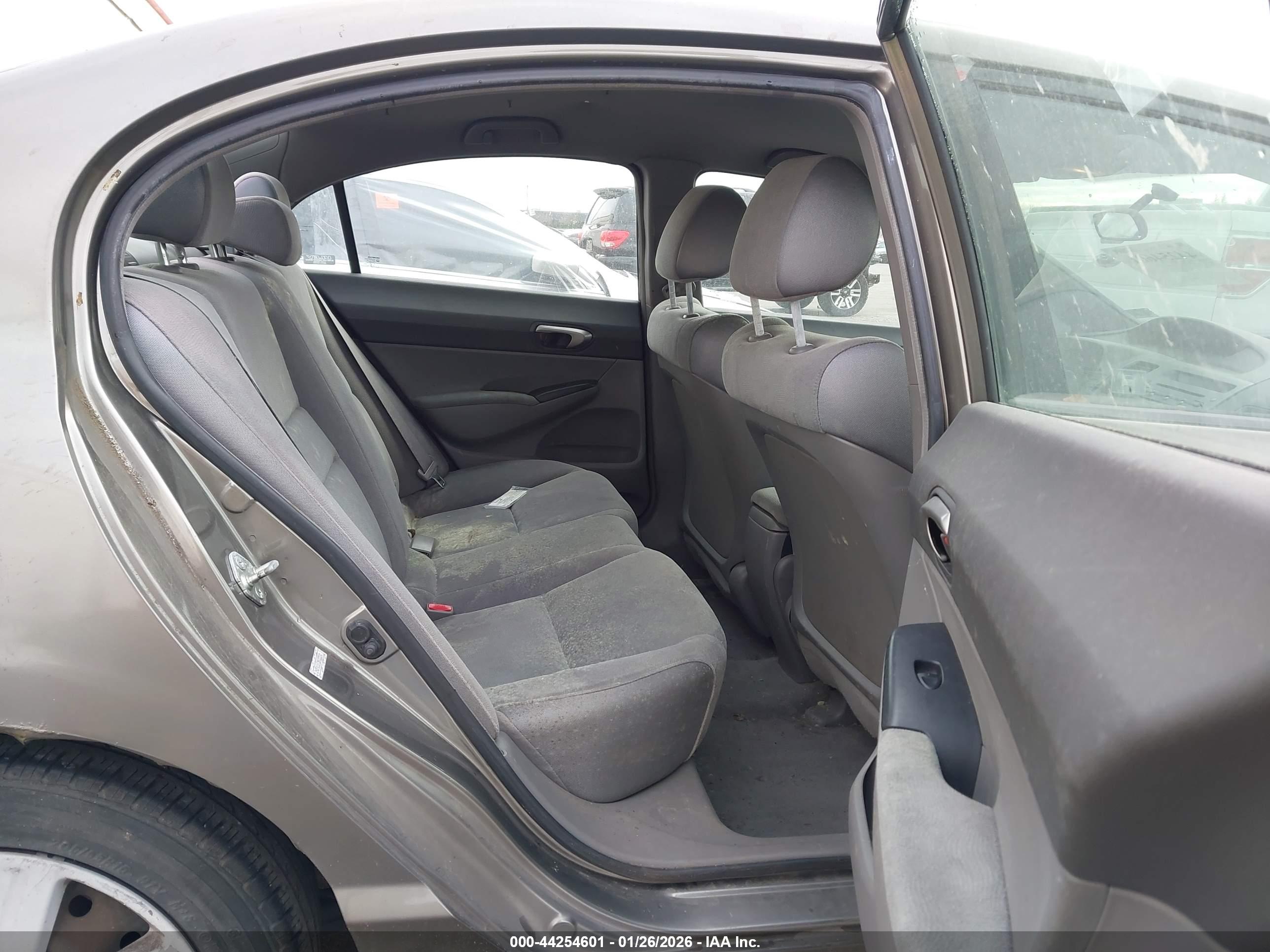 HONDA CIVIC image 8
